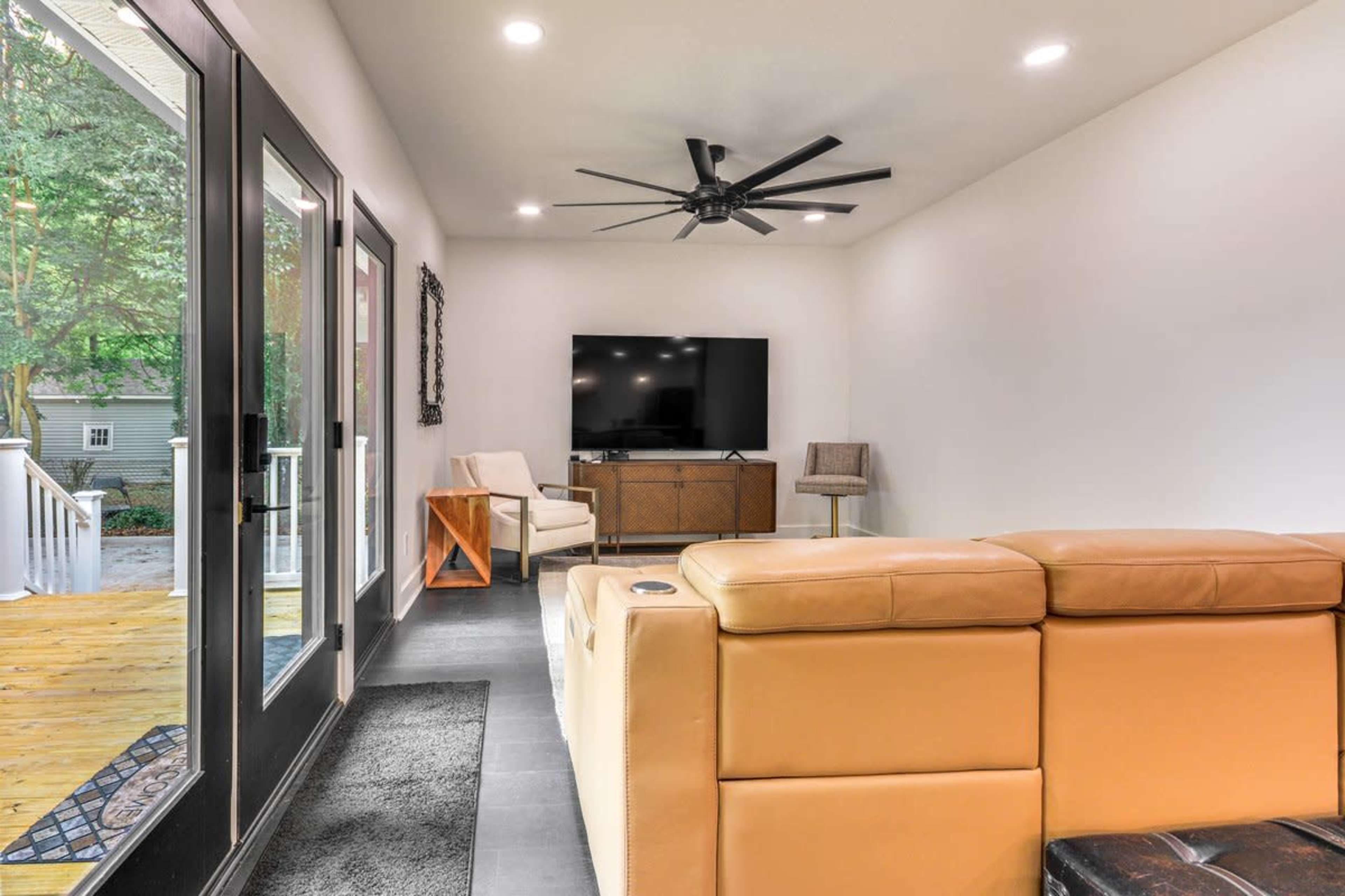 Uptown, Modern home with Large Front Porch Image in Lexington, Lexington, NC