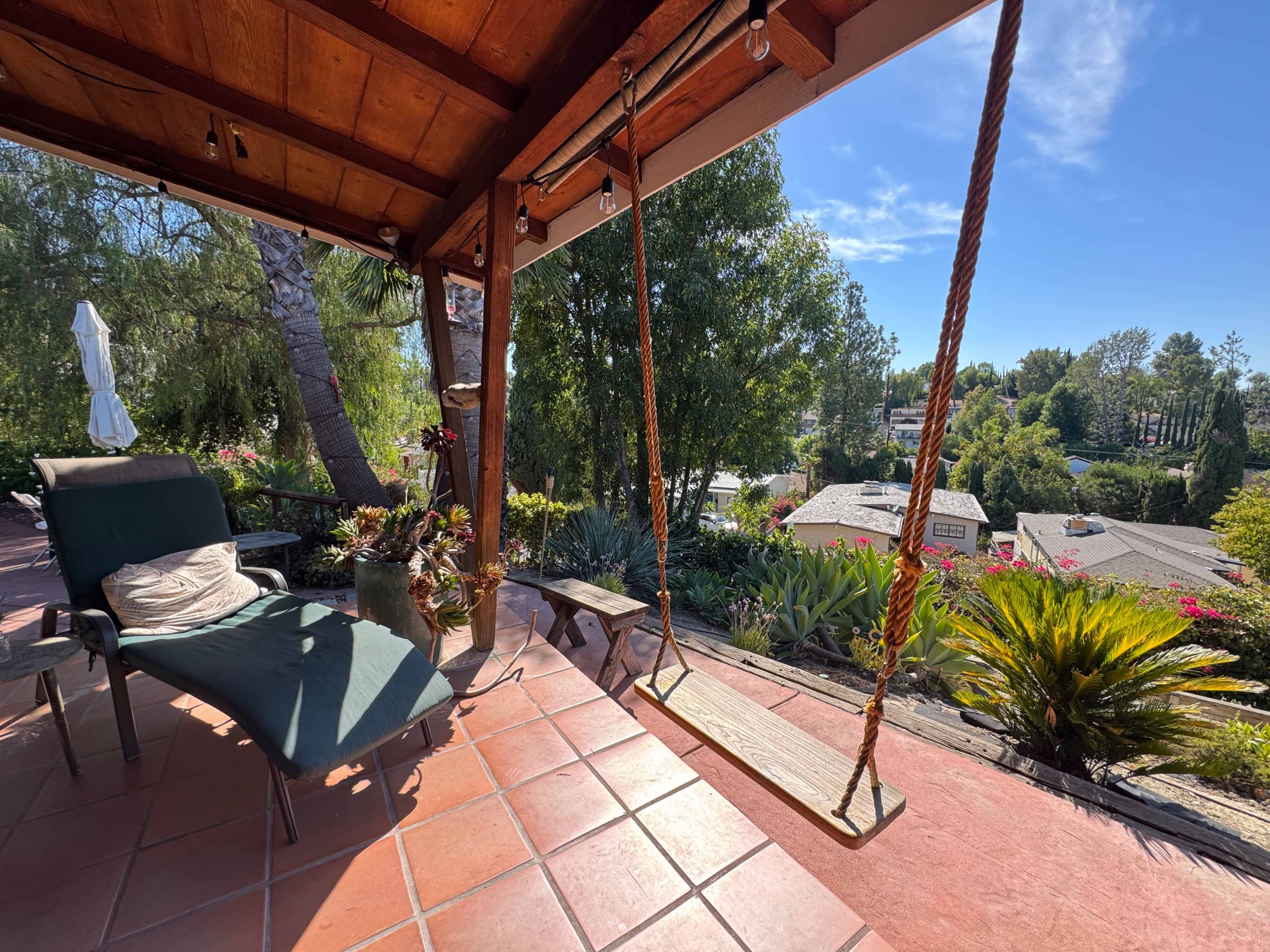 Modern house with swing and views Image in Woodland Hills, Woodland Hills, CA