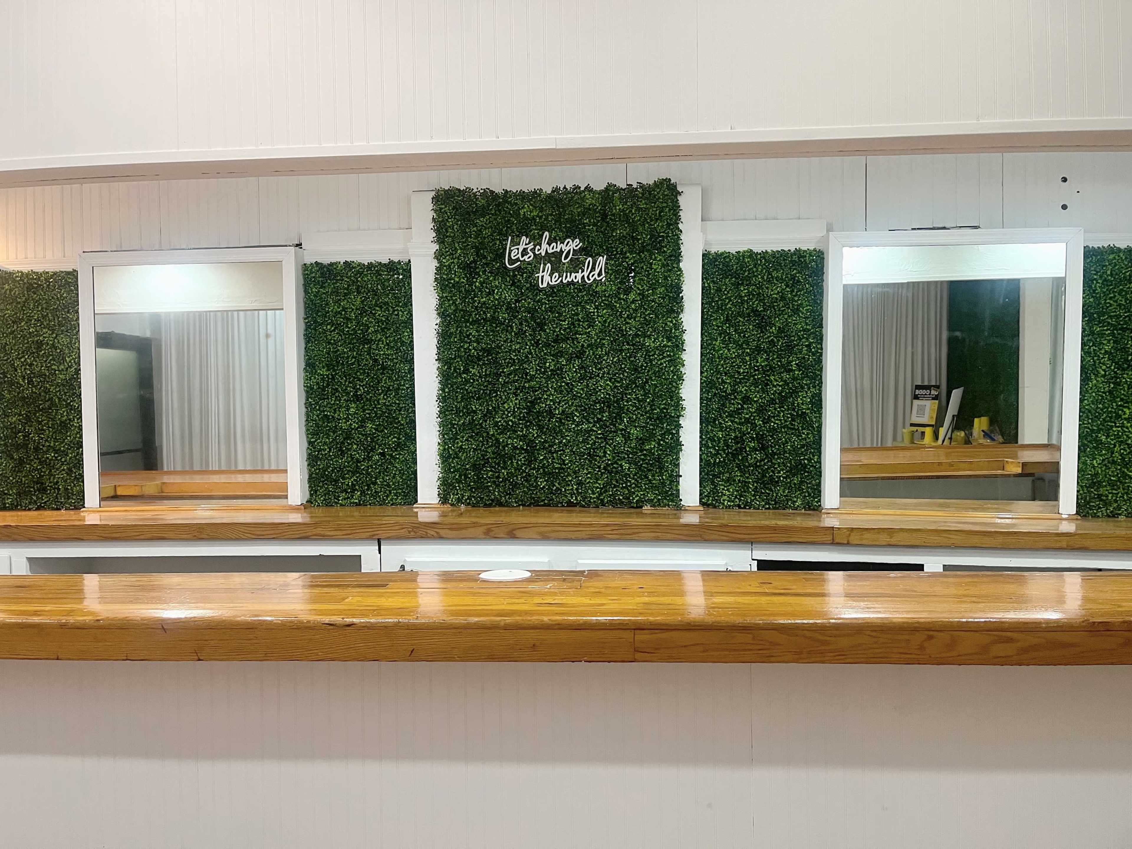 Serene Garden-Themed Event Space with Full Bar and Versatile Amenities Image in Hempstead, Elmont, NY