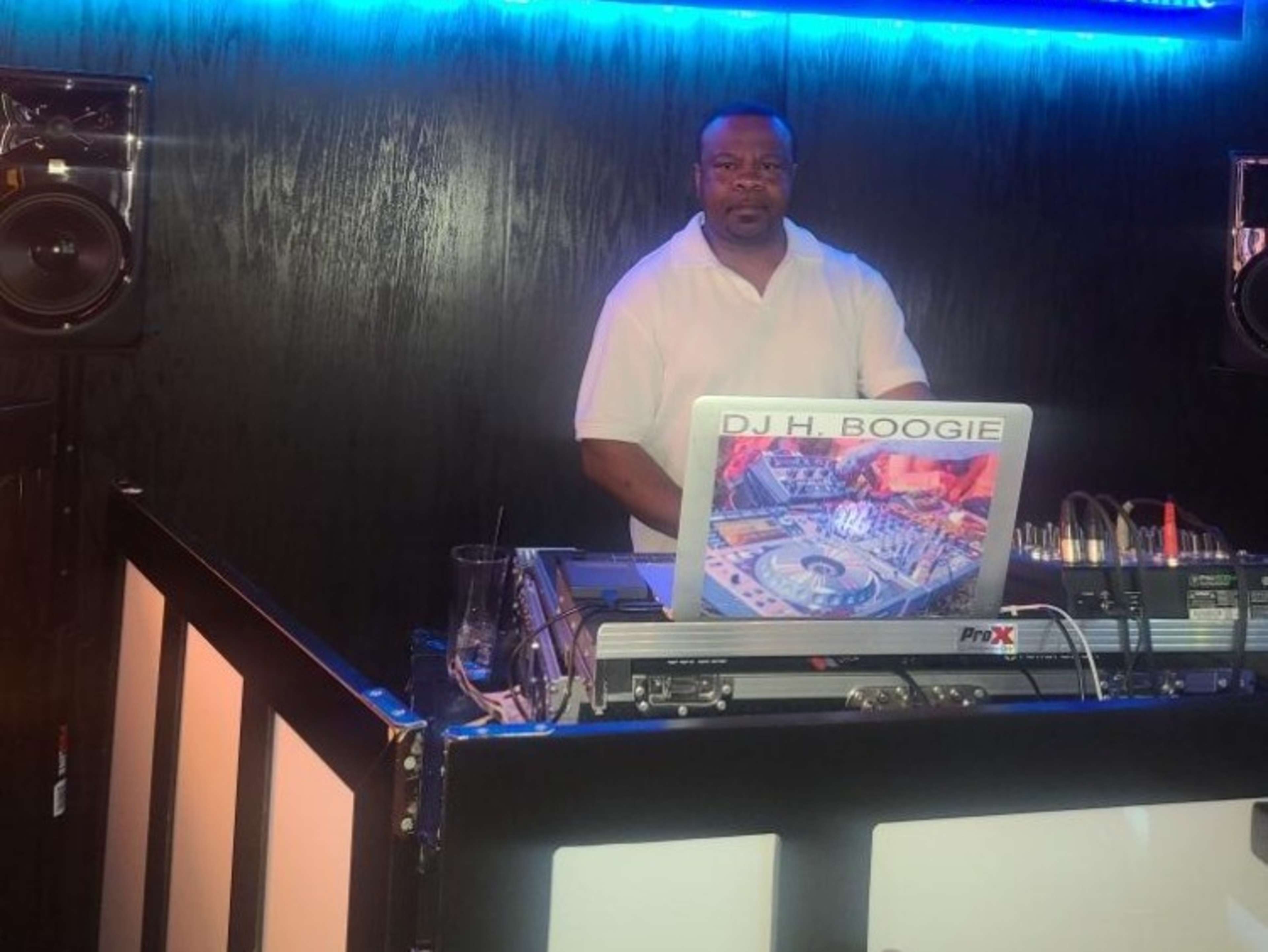 Music DJ