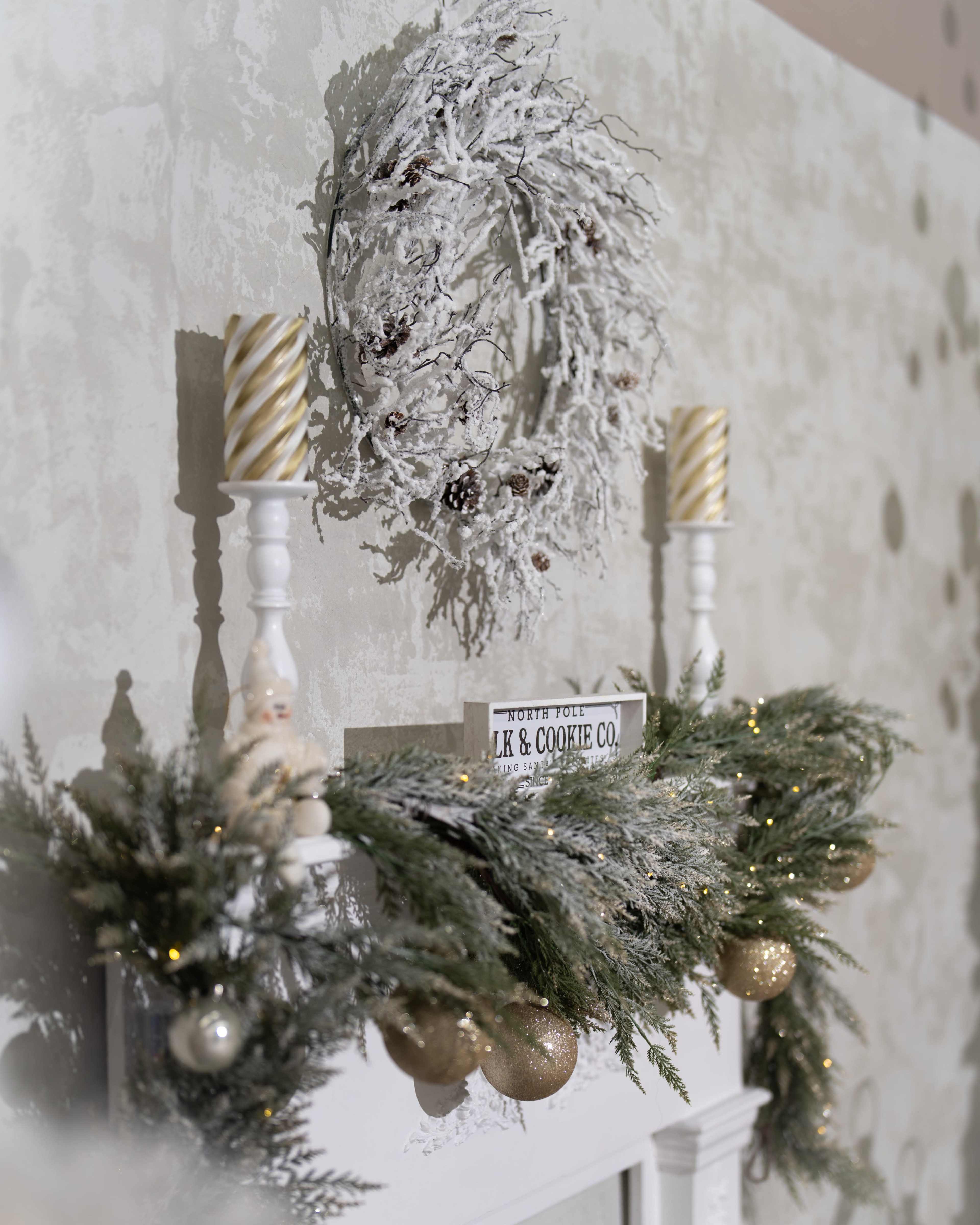 White & Gold ChristmasElegance Set Image in Miramar, Miramar, FL