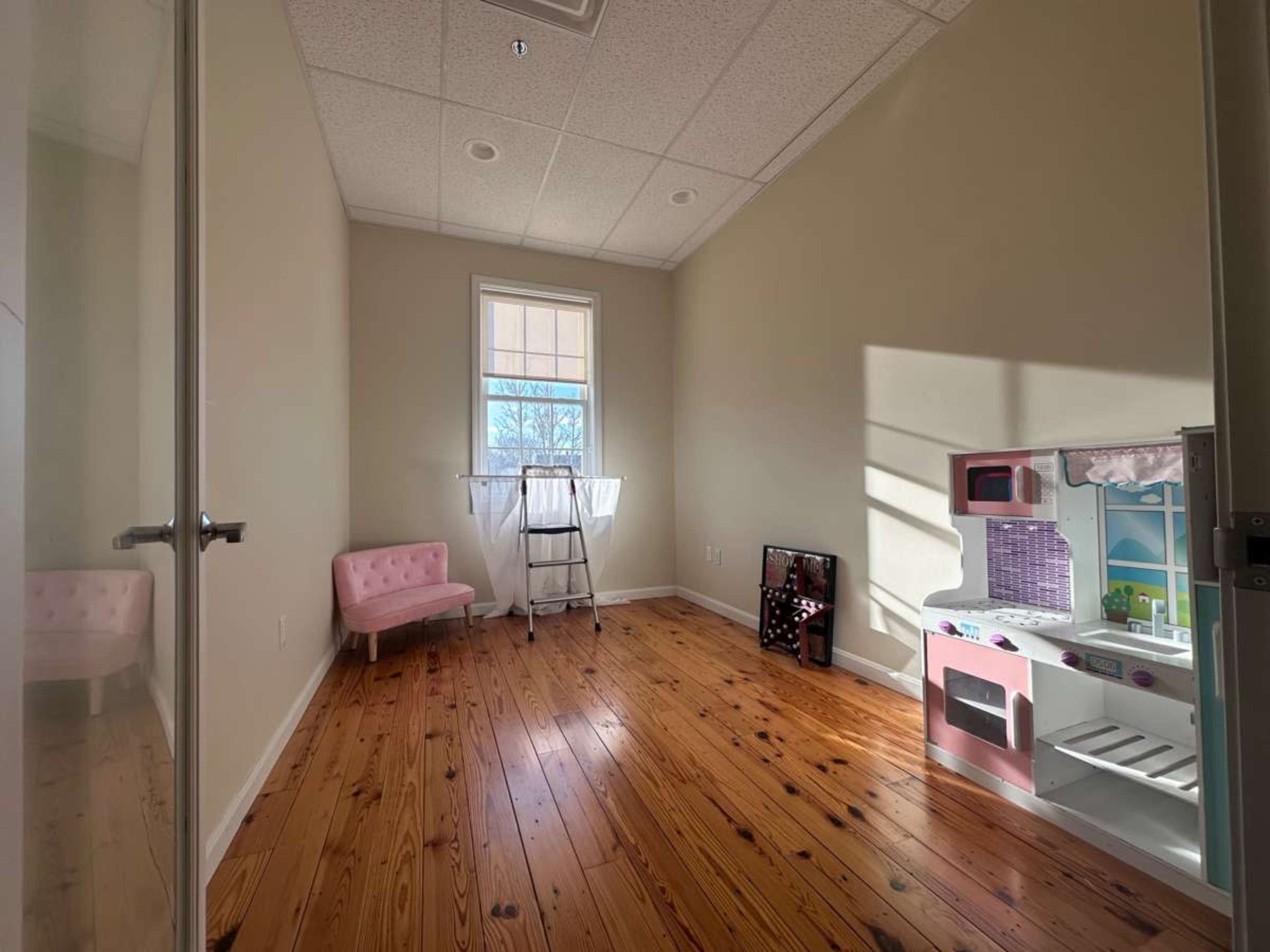 Danvers Loft: Modern Industrial Photo Studio & Event Space Image in Danvers, Danvers, MA
