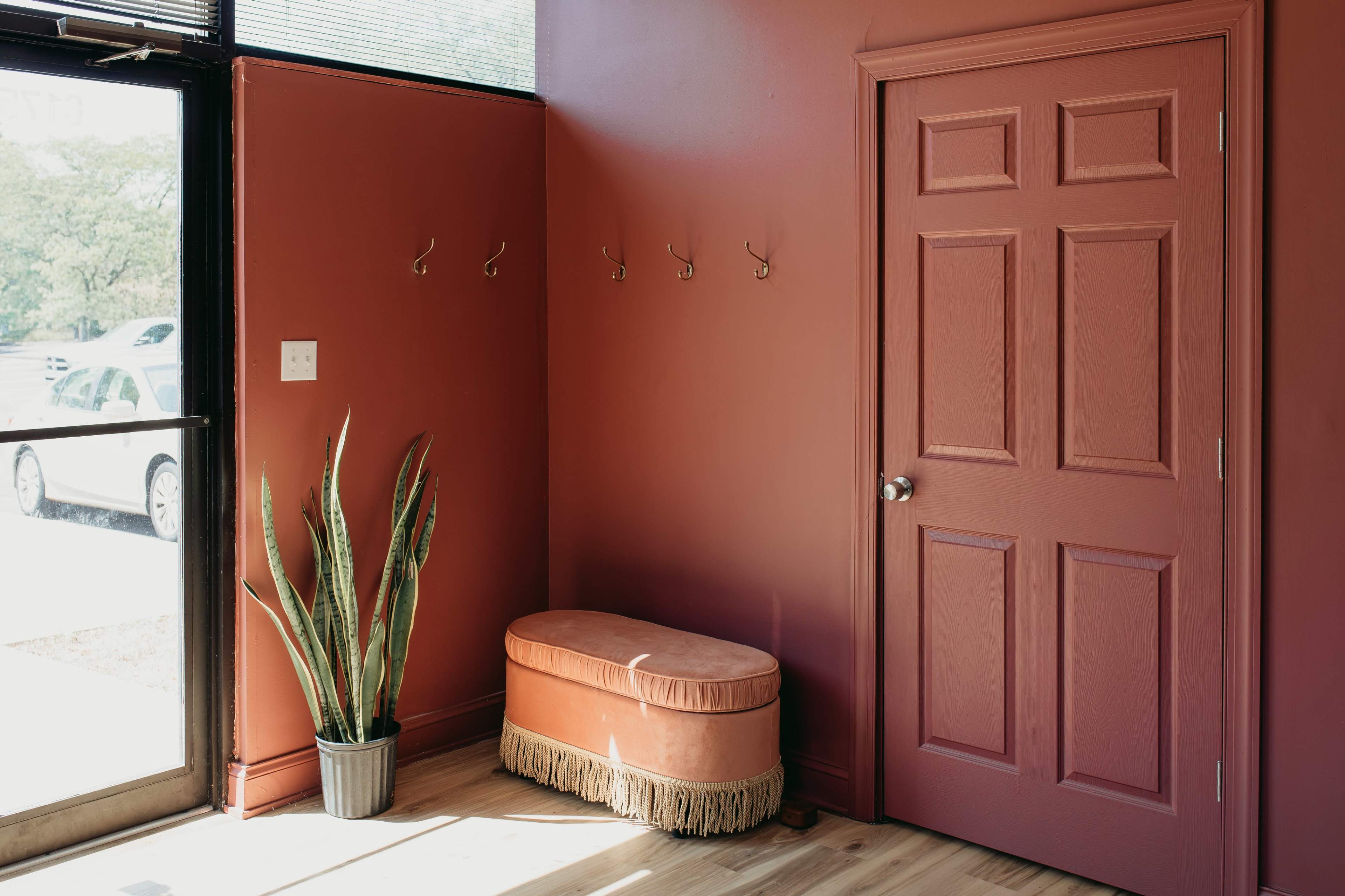 Stylish Meeting & Workspace in Dublin w/Ample Parking Image in Muirfield Village, Dublin, OH