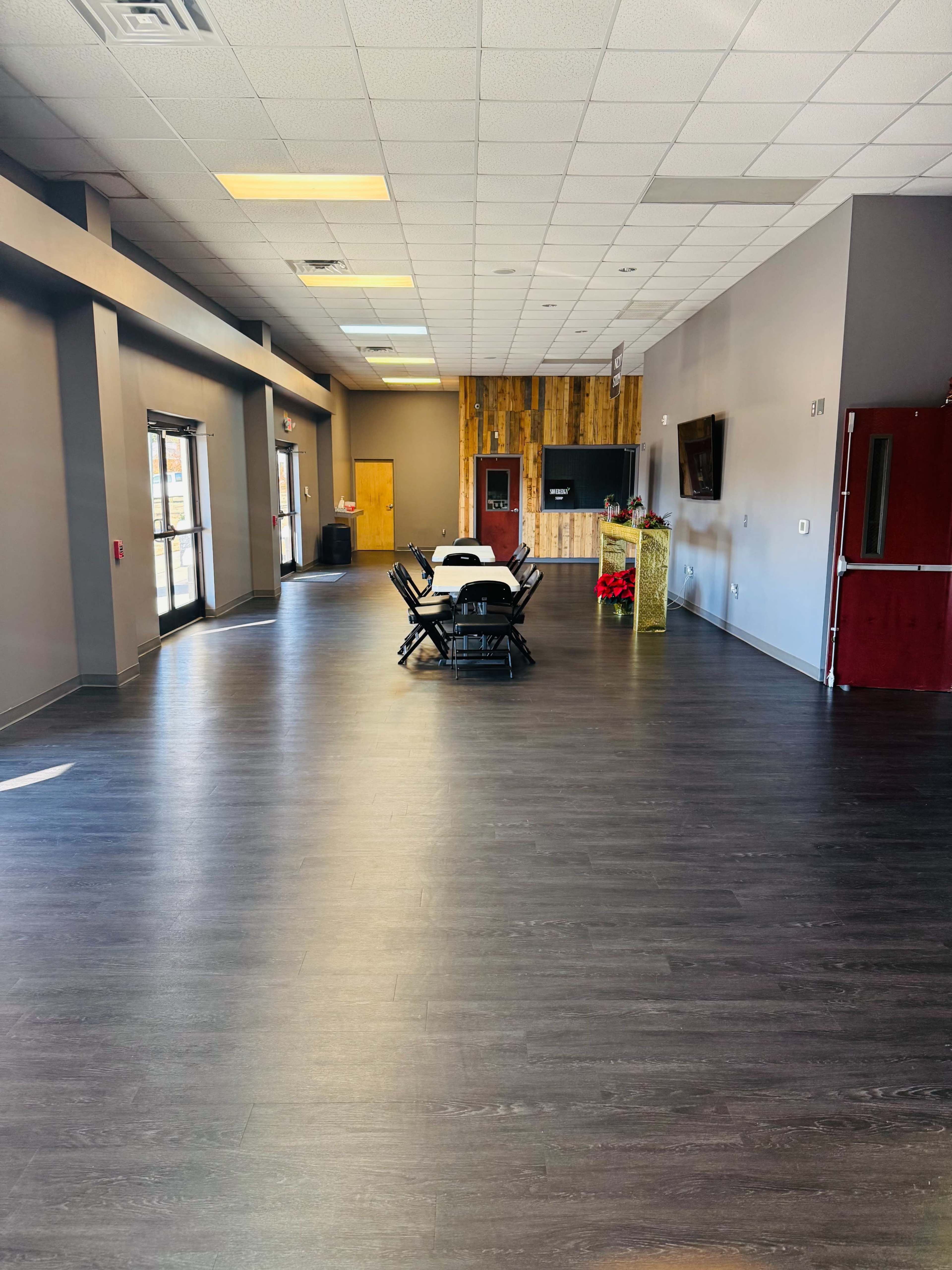 Flex Space for Classes and Meetings in Fayetteville, NC Image in Seventy-First, fayetteville, NC