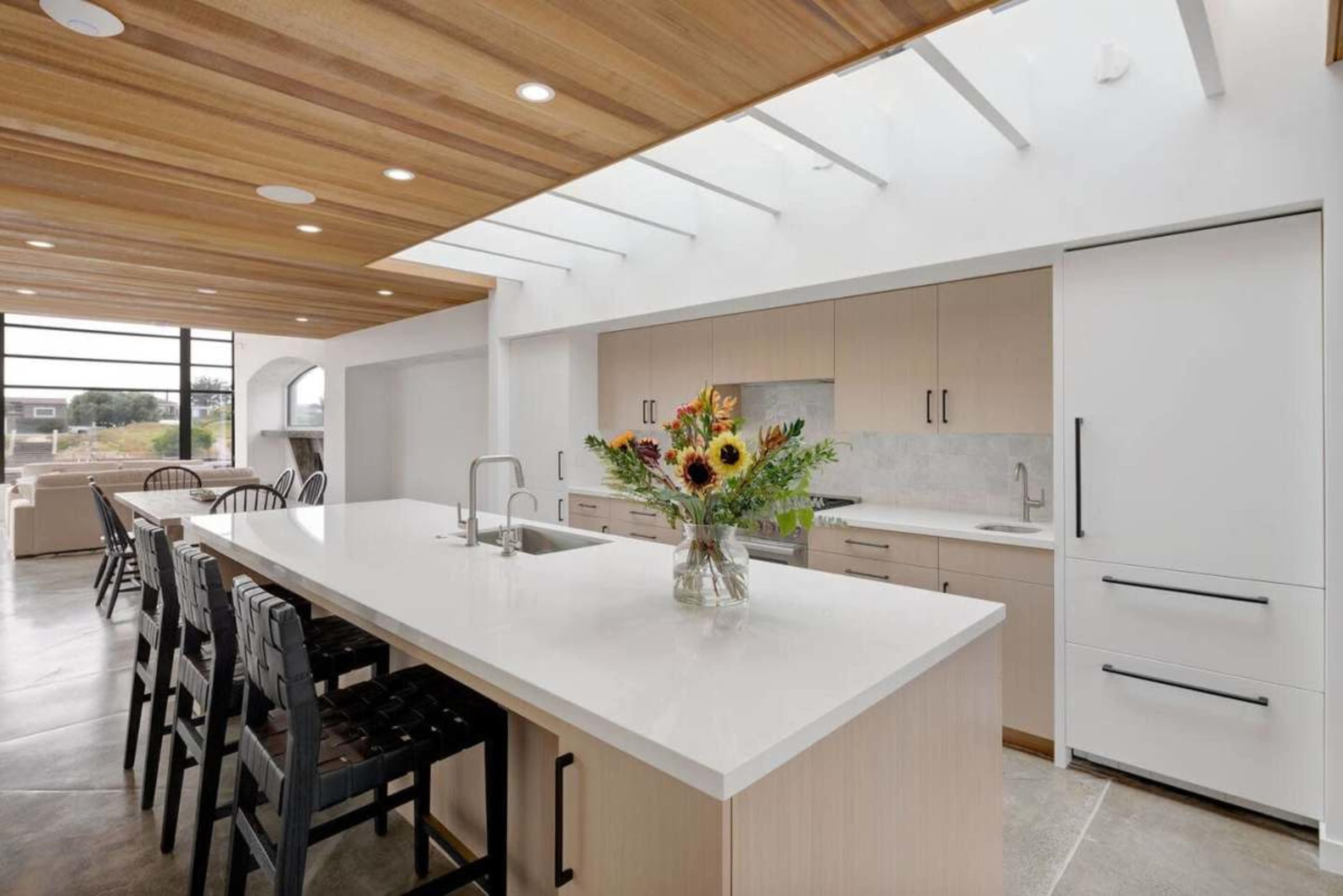 Luxury Waterfront Escape Home with Hot Tub, Firepit and many more! Image in Stinson Beach, Stinson Beach, CA