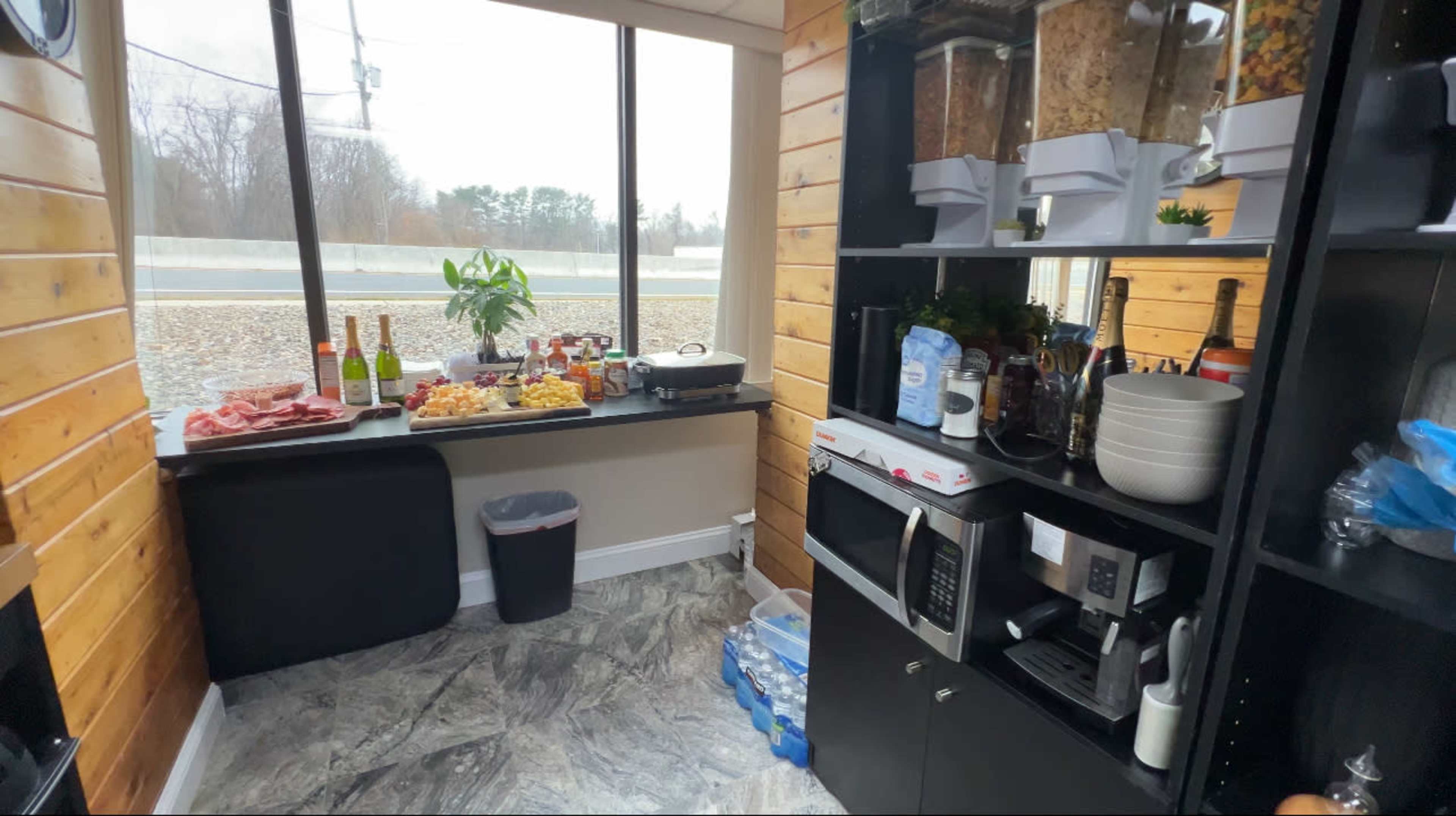 Modern Beauty Studio & Boutique Pop-Up Space in Marlboro, NJ Image in Marlboro Township, Marlboro, NJ