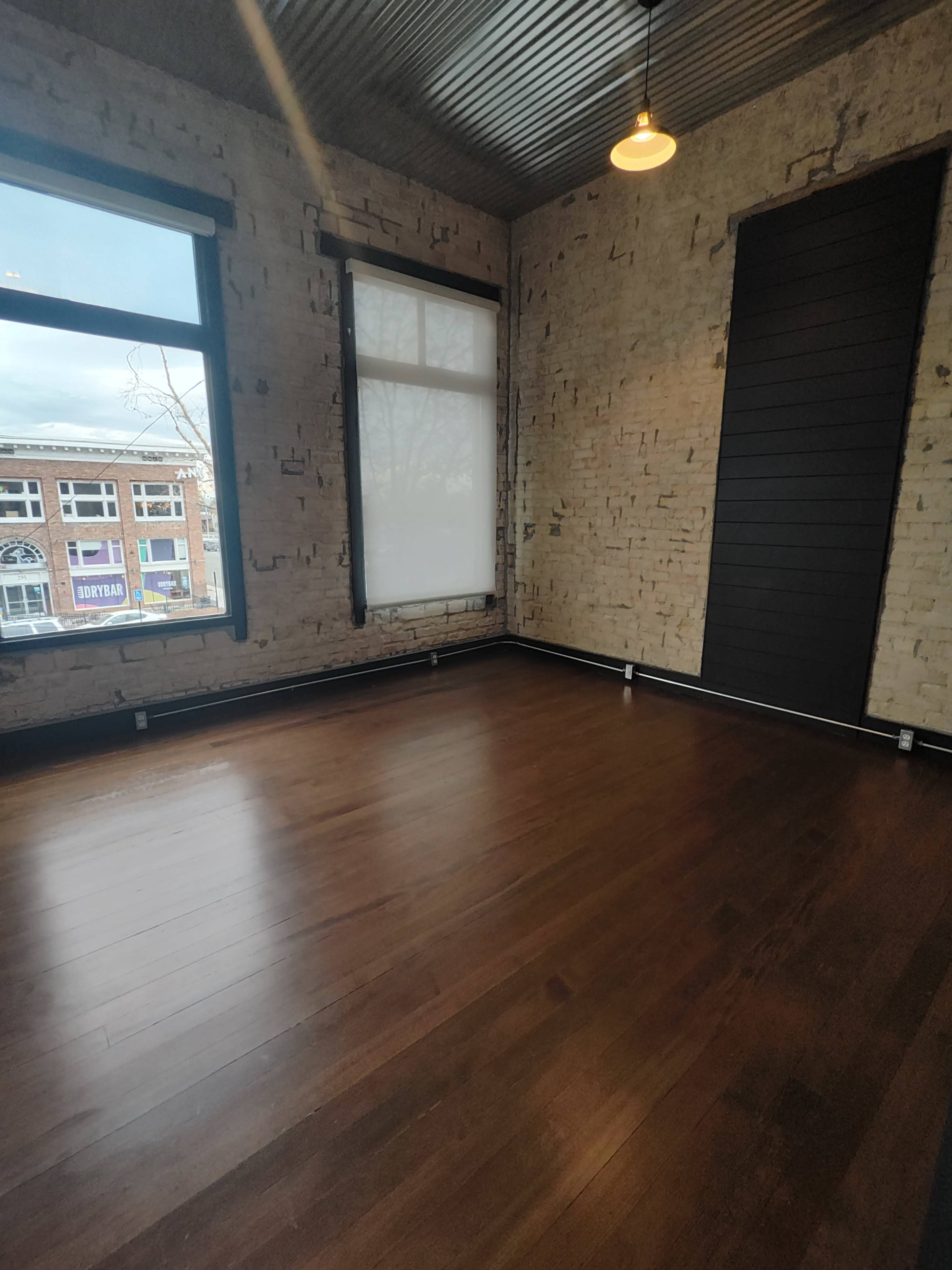 Downtown Loft with Exposed Brick, Natural Light & Hardwood Floors – Perfect for Events, Shoots, or Meetings Image in Downtown, Provo, UT
