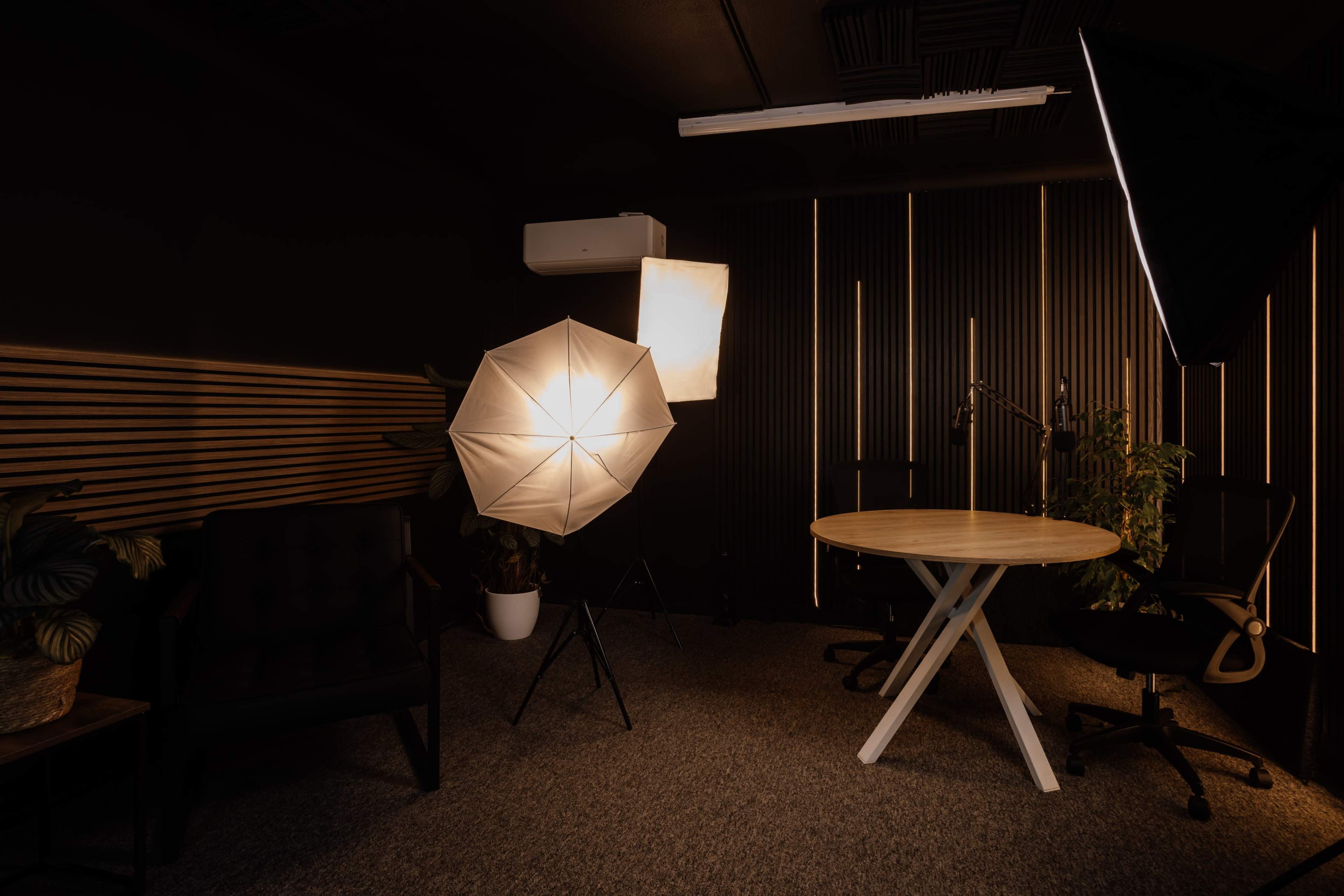 Versatile space with several settings Image in Hedge End, Southampton, ENG