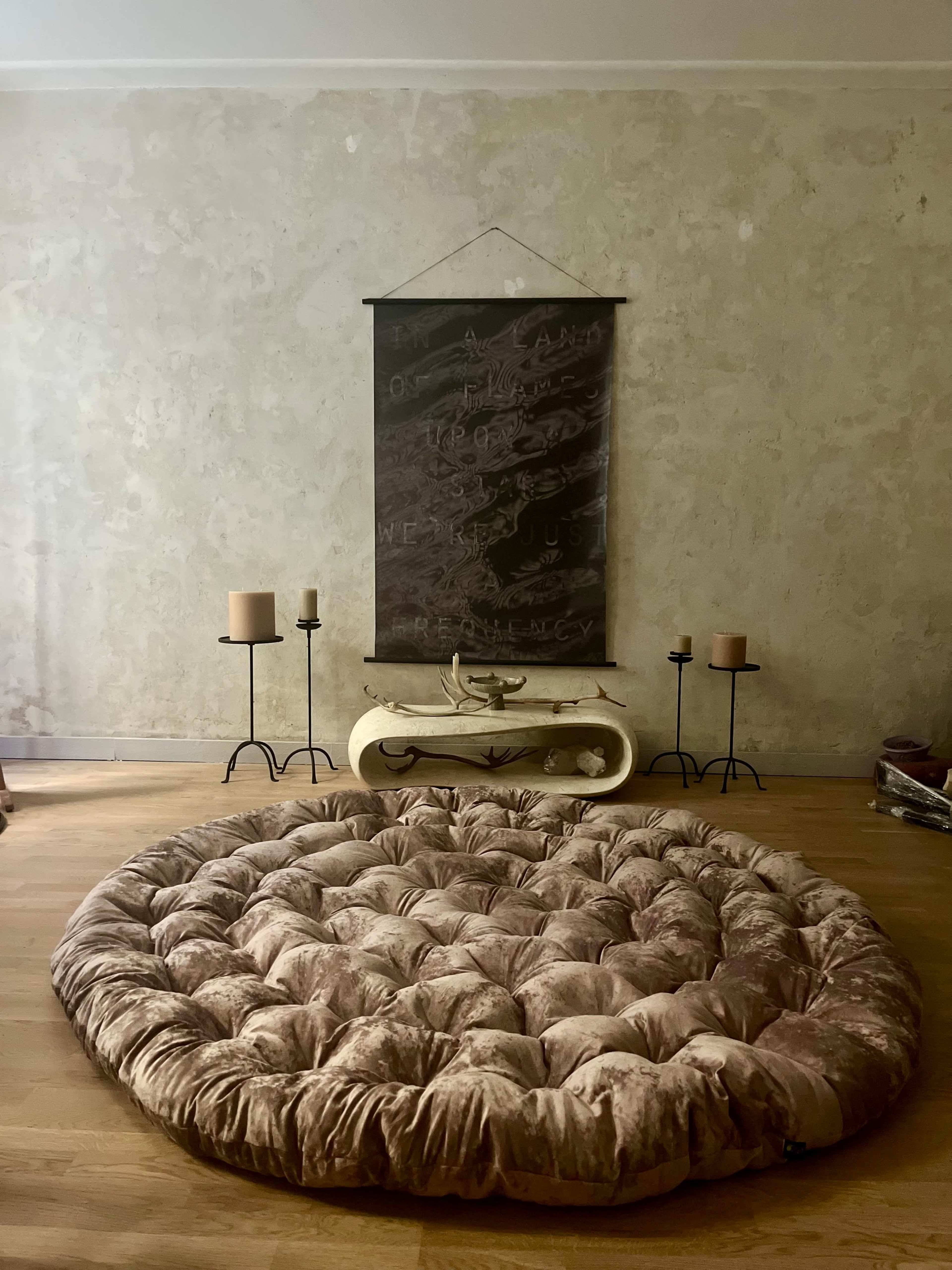 Design Loft in Friedrichshain with fireplace and private bamboo garden Image in Friedrichshain, Berlin, 