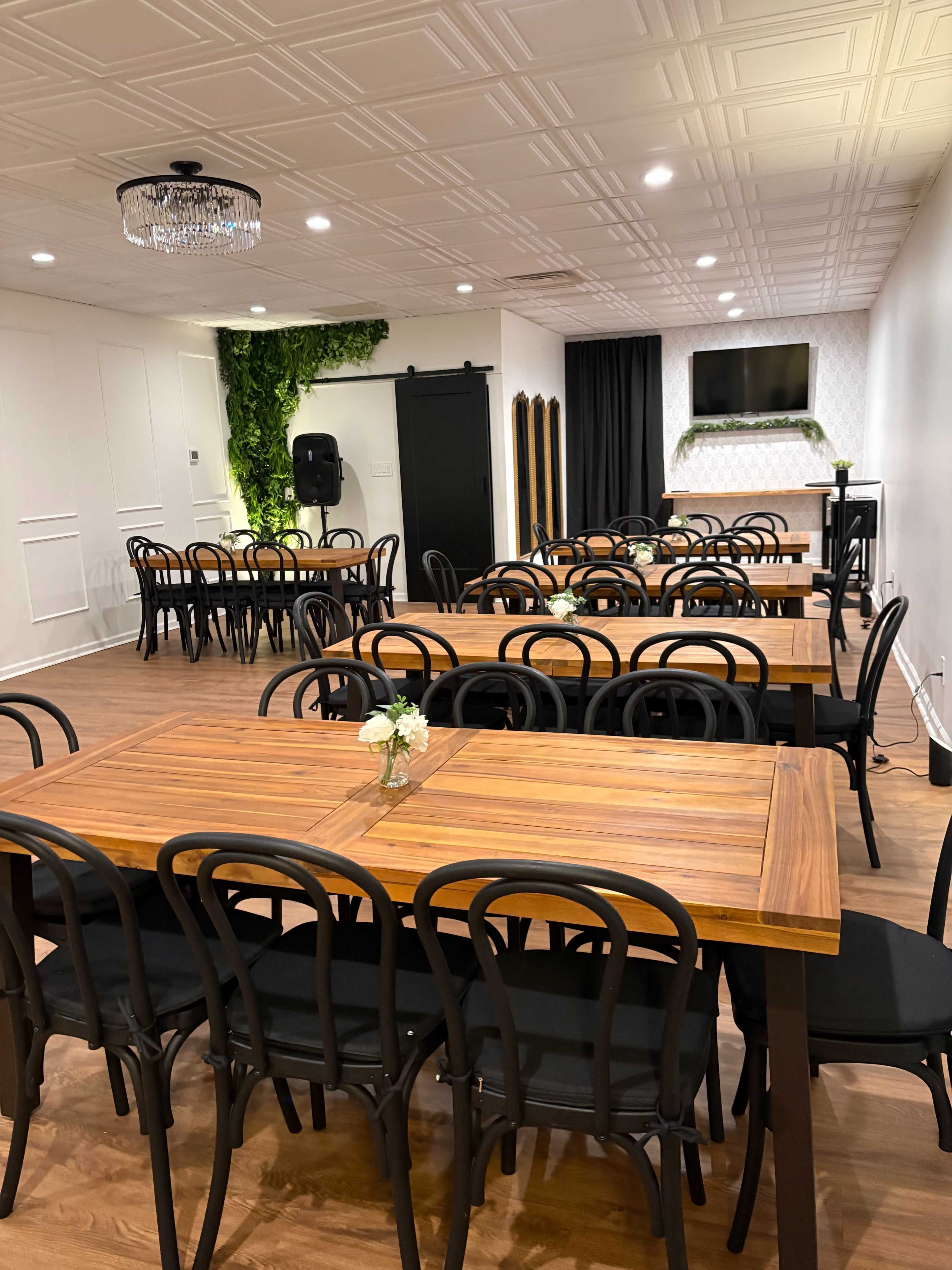 Modern and Versatile Creative Event Space Image in Voorhees Township, Voorhees, NJ