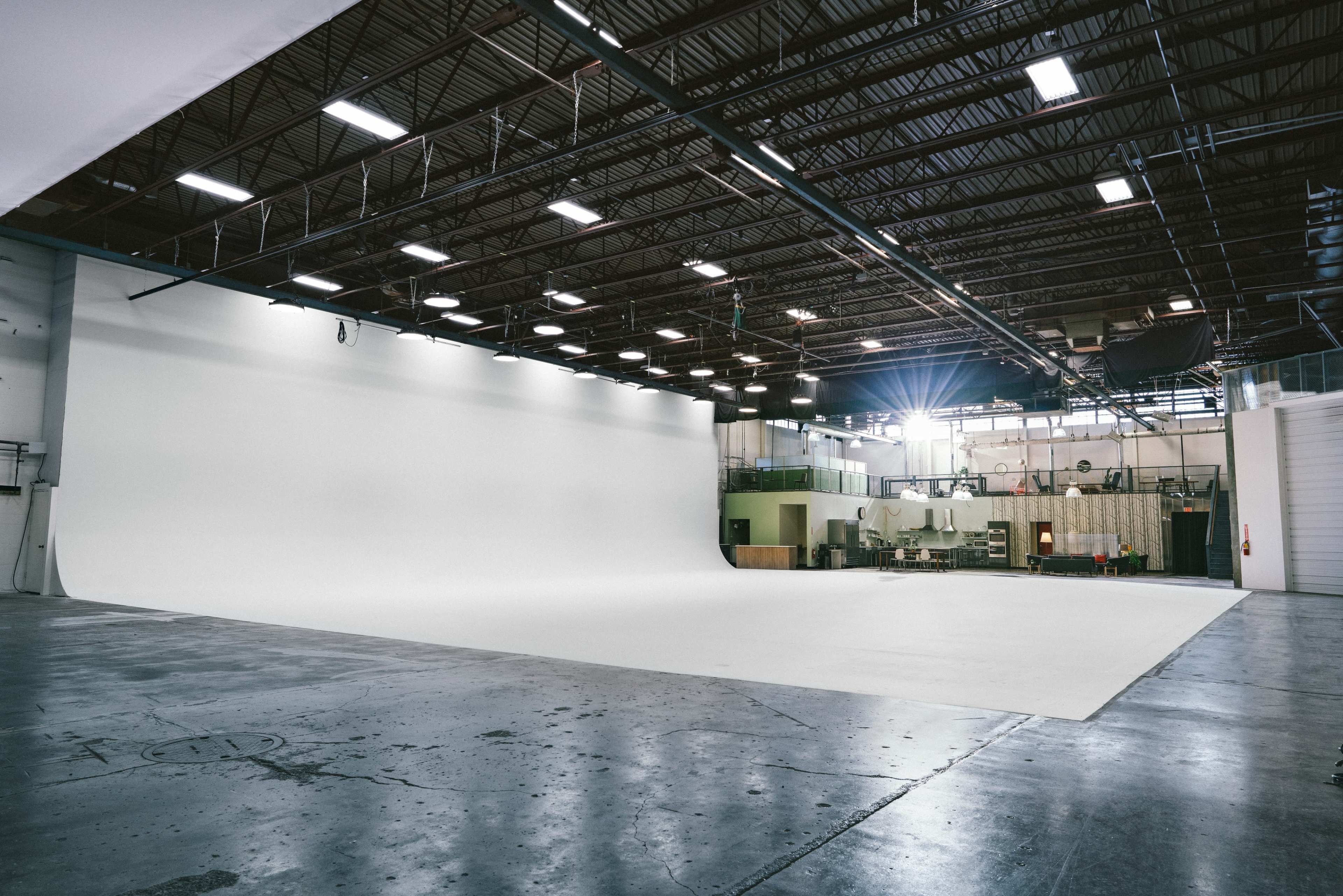 Professional Studio Image in Seward, Minneapolis, MN