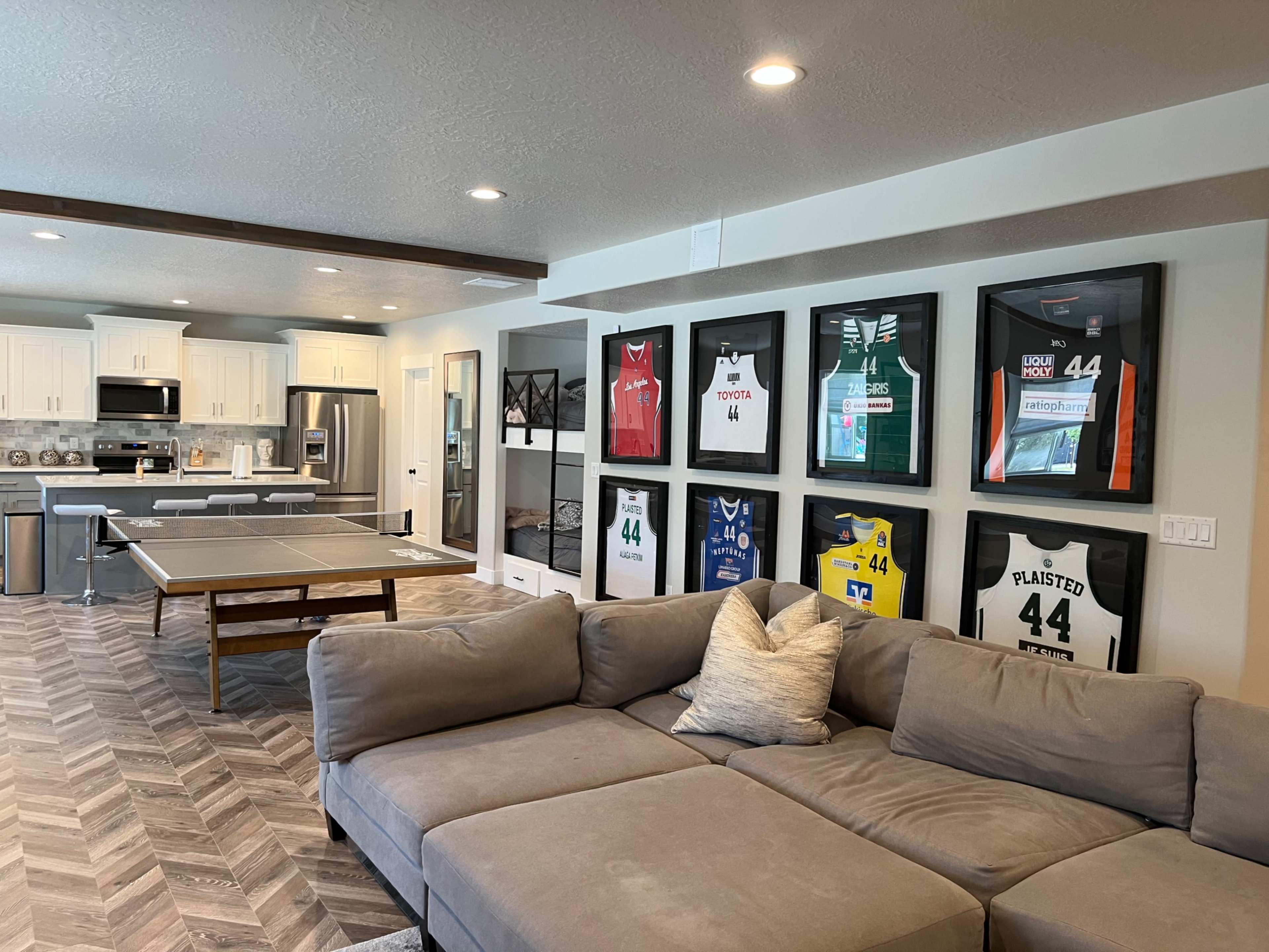 Traditional Modern House with Mountain Views Image in Mapleton, Mapleton, UT