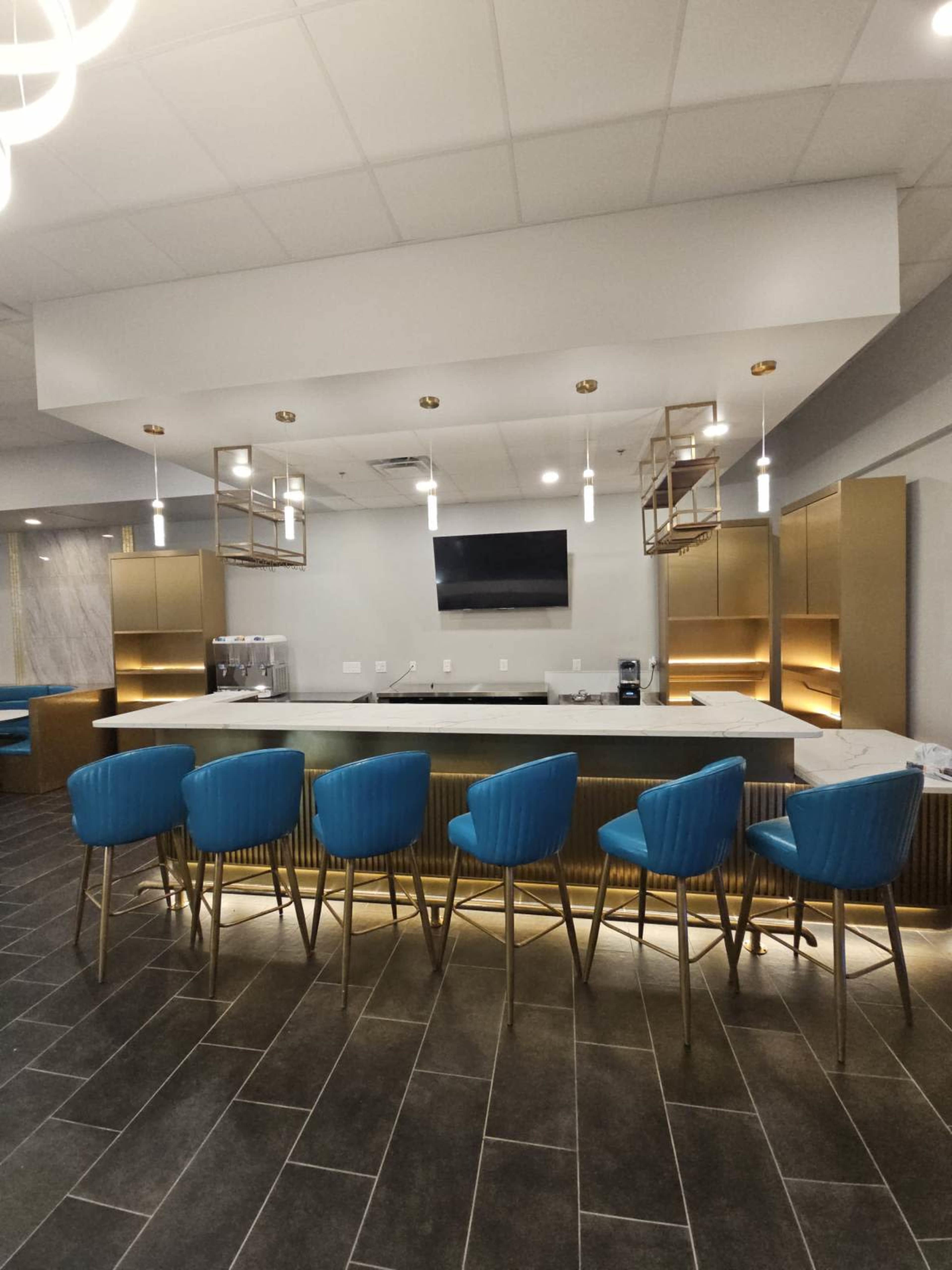 Vintage restaurant event space venue with up to 150 seats Image in College Park, College Park, GA