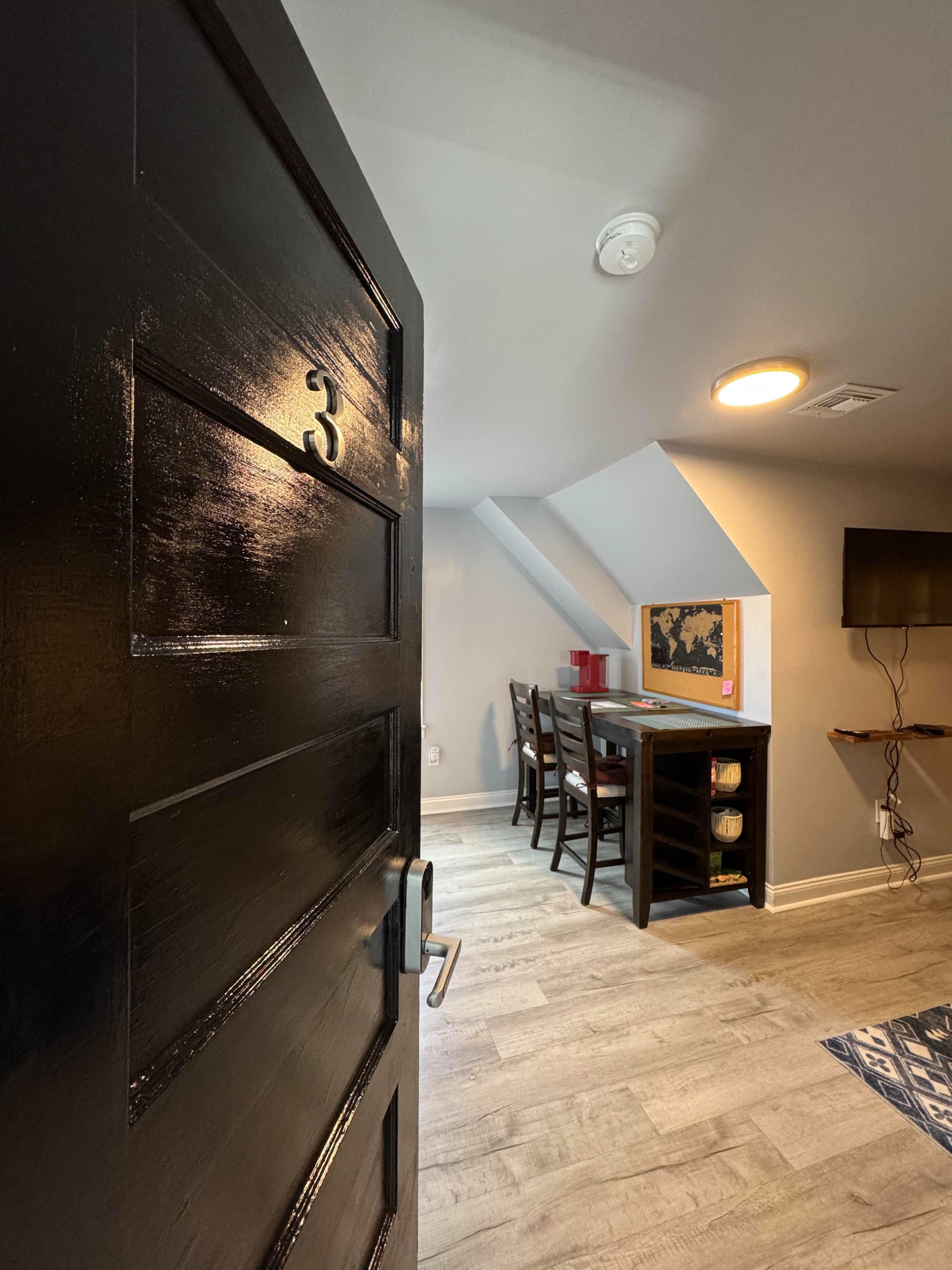 Modern Oasis in Newark | Boho-Chic Sanctuary for Creatives, Content, Film, & Small Events/Mixers Image in Upper Vailsburg, Newark, NJ