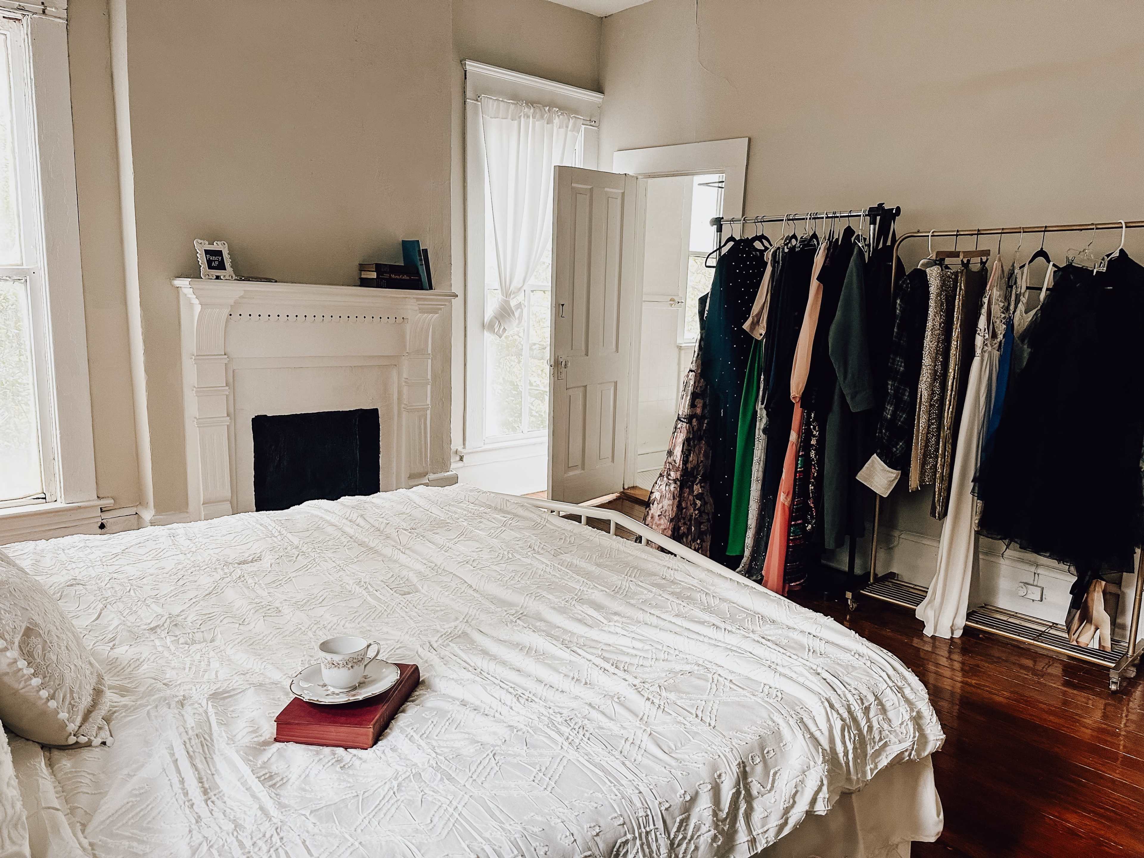 Vintage French Style Apartment Studio Image in Westchester Hills/Chelsea Heights, Decatur, GA