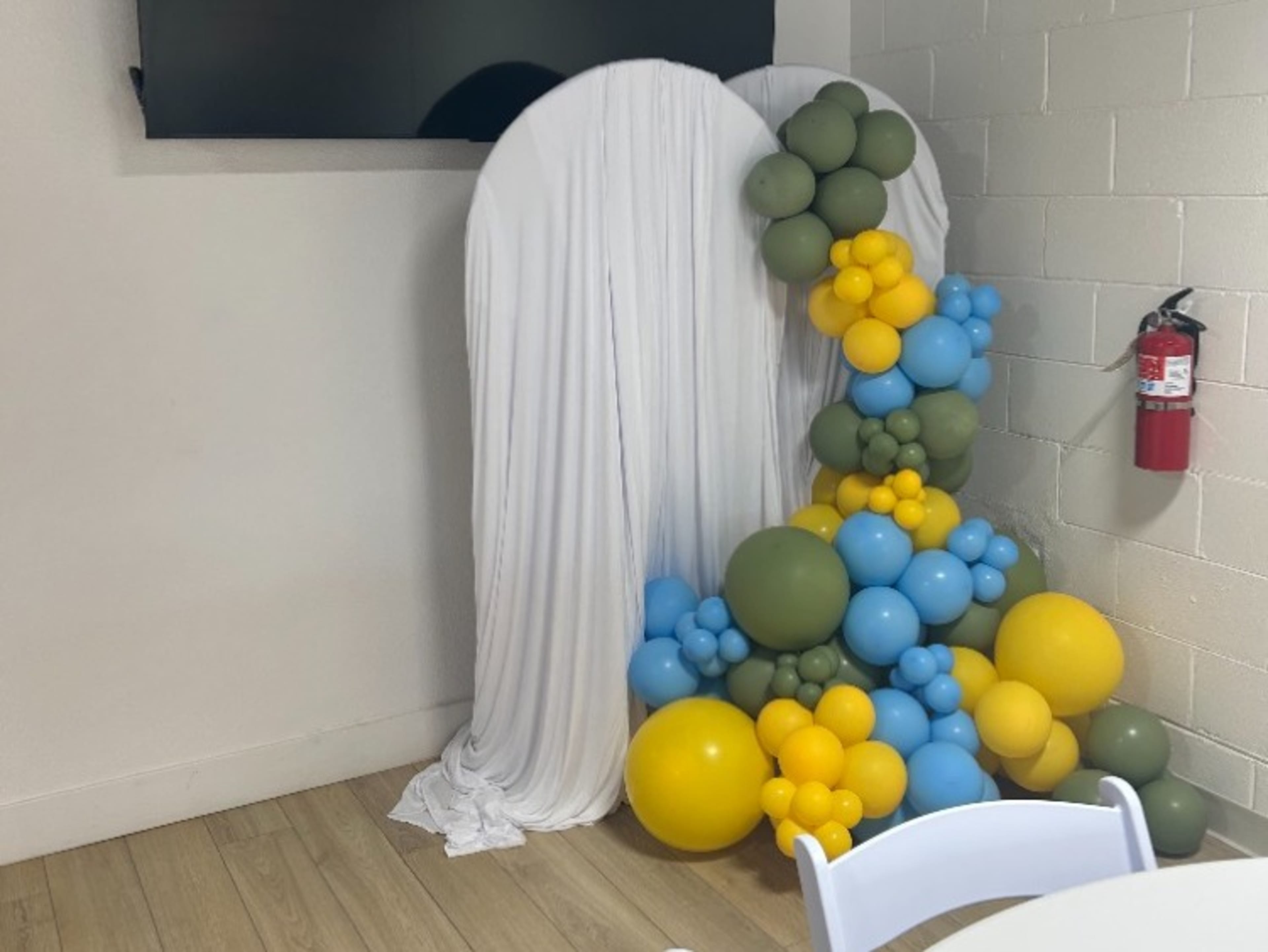 Custom Balloon Garlands