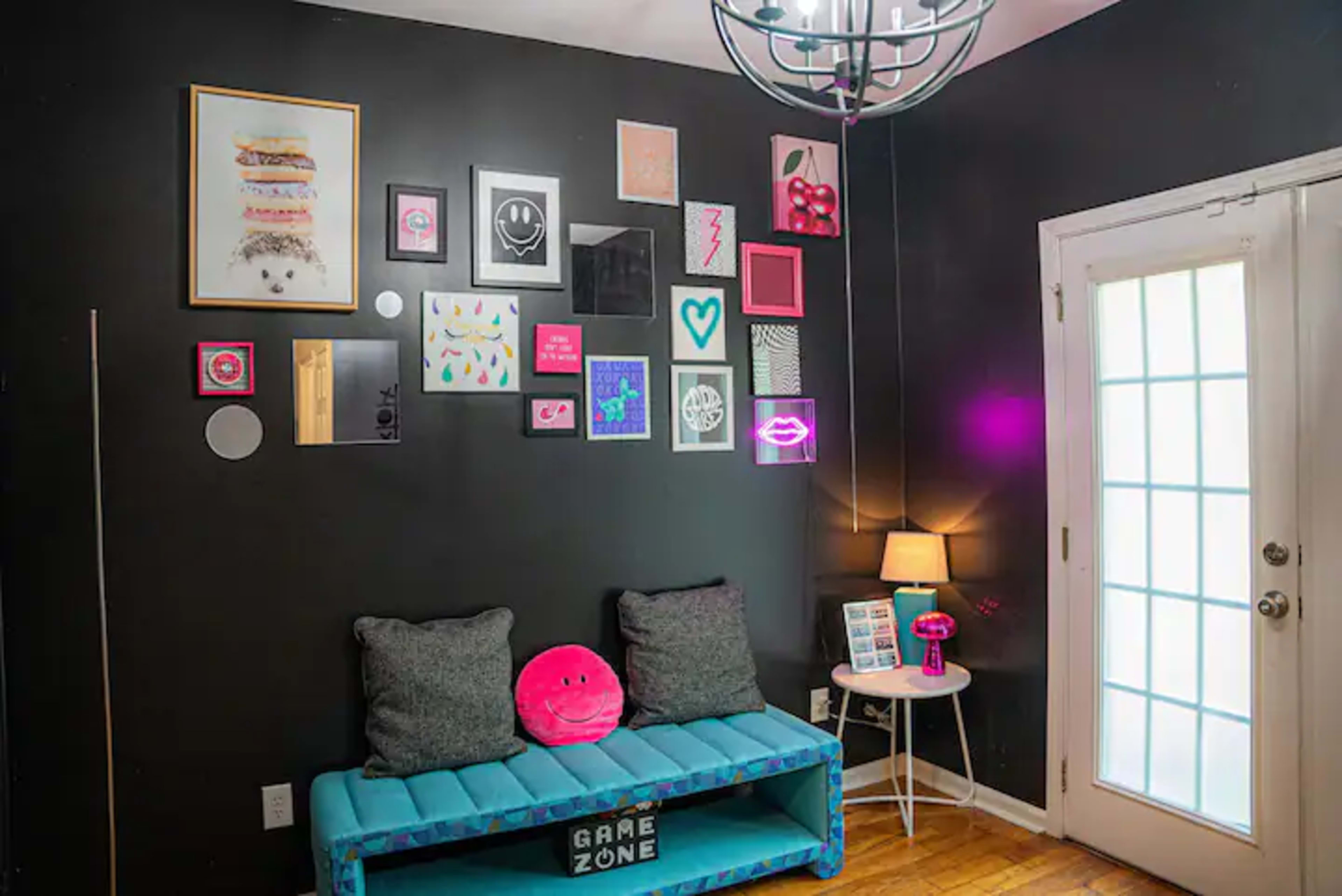 Stylish Abode of Atlanta Image in Venetian Hills, Atlanta, GA