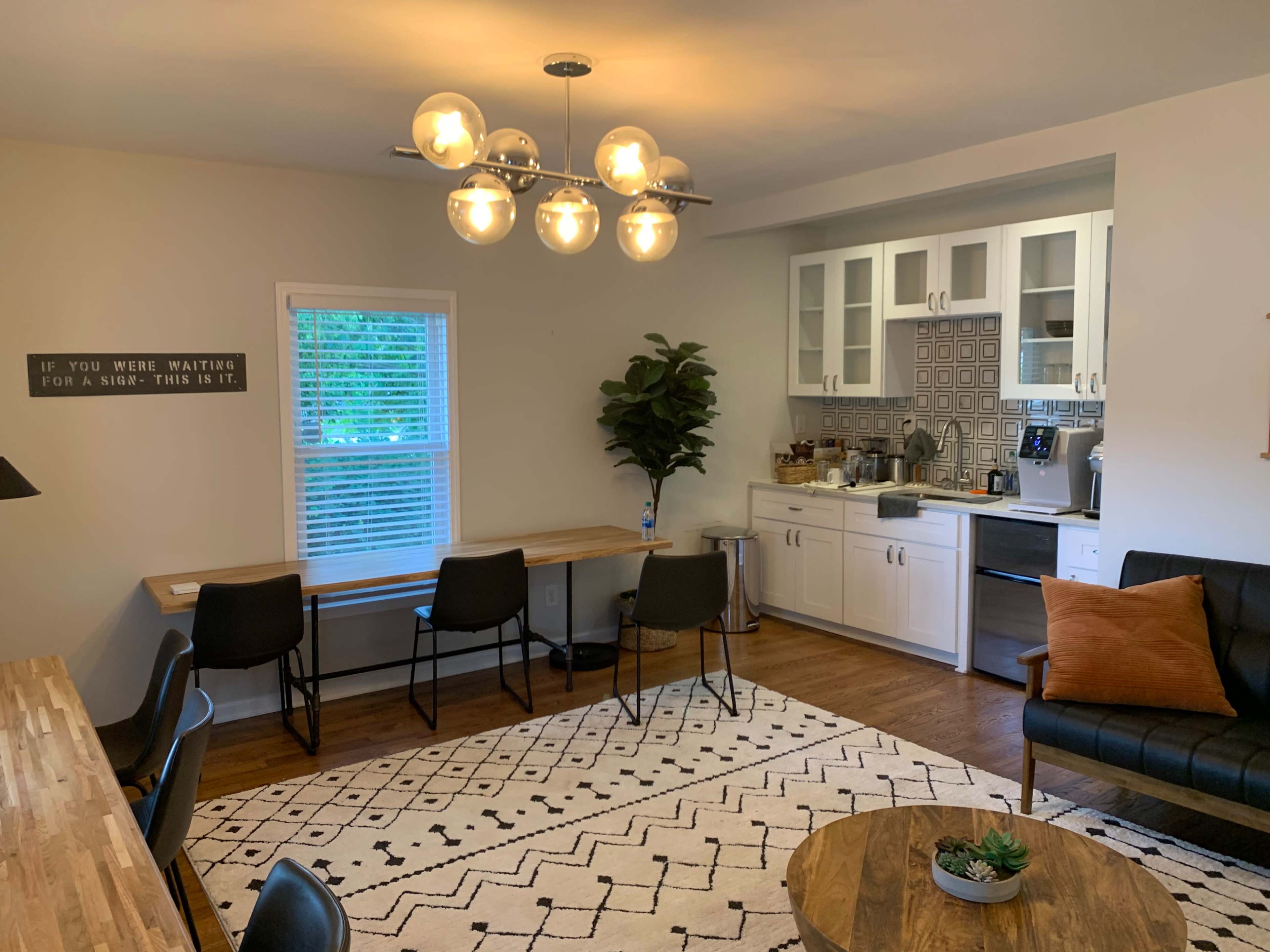 Private Therapy/ Small Gathering Space Image in College Park, College Park, GA