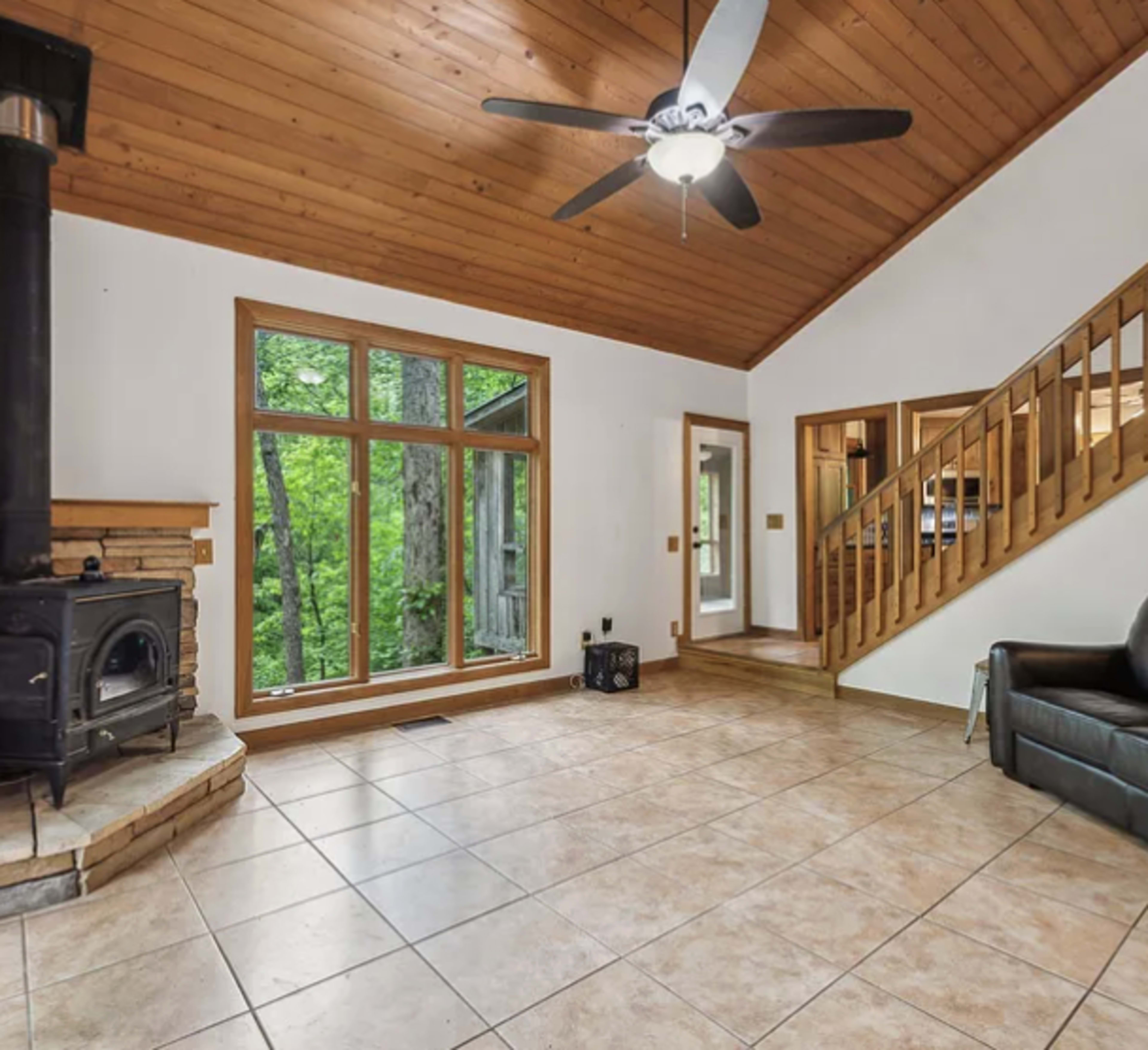 Remote 10-Acre Forest Estate with Architectural Home, Barn, Apartment, Creek & Woodland Views Image in , Ashland City, TN