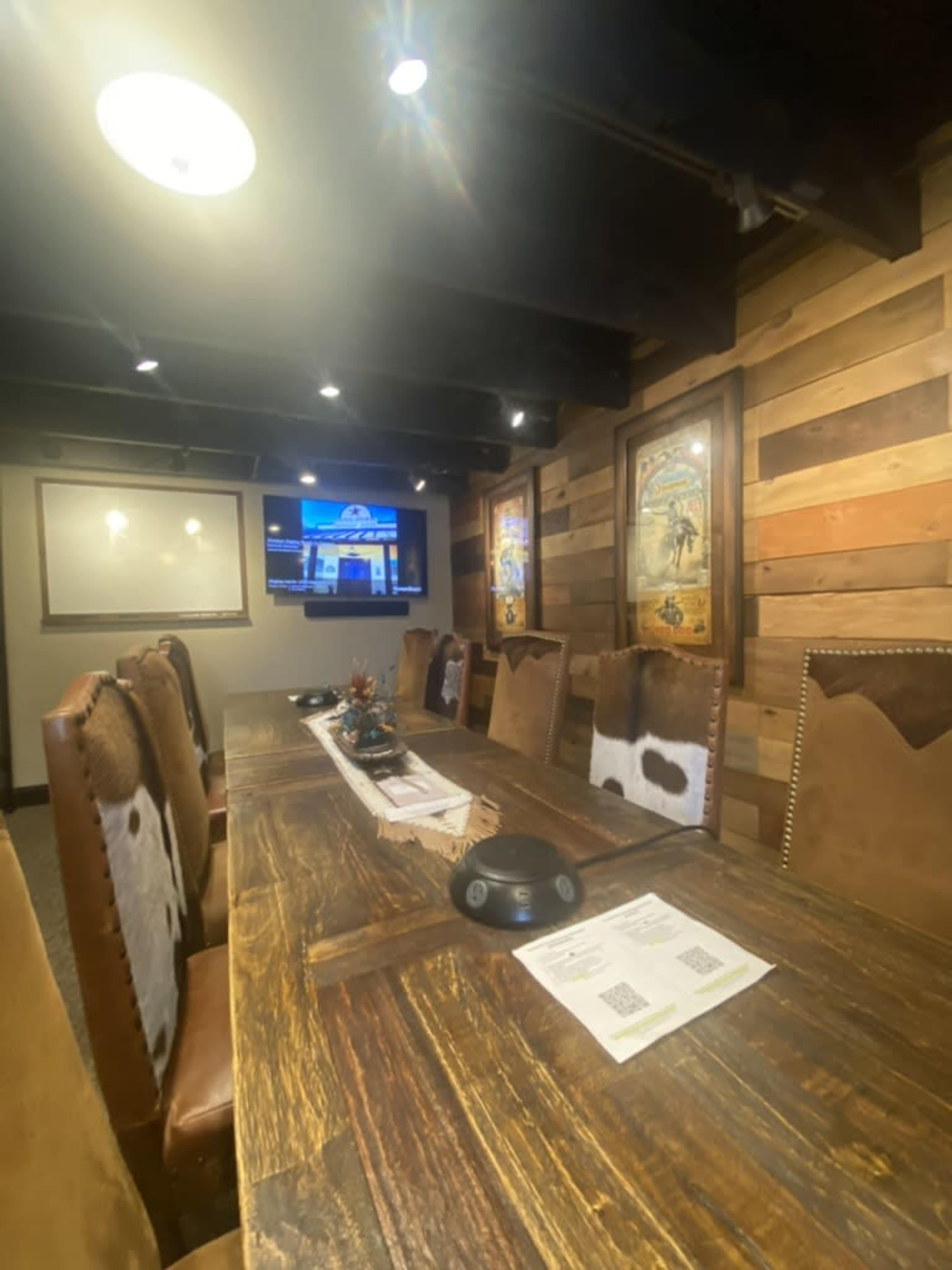 Grapevine Meeting Room for 12 Image in Grapevine, Grapevine, TX