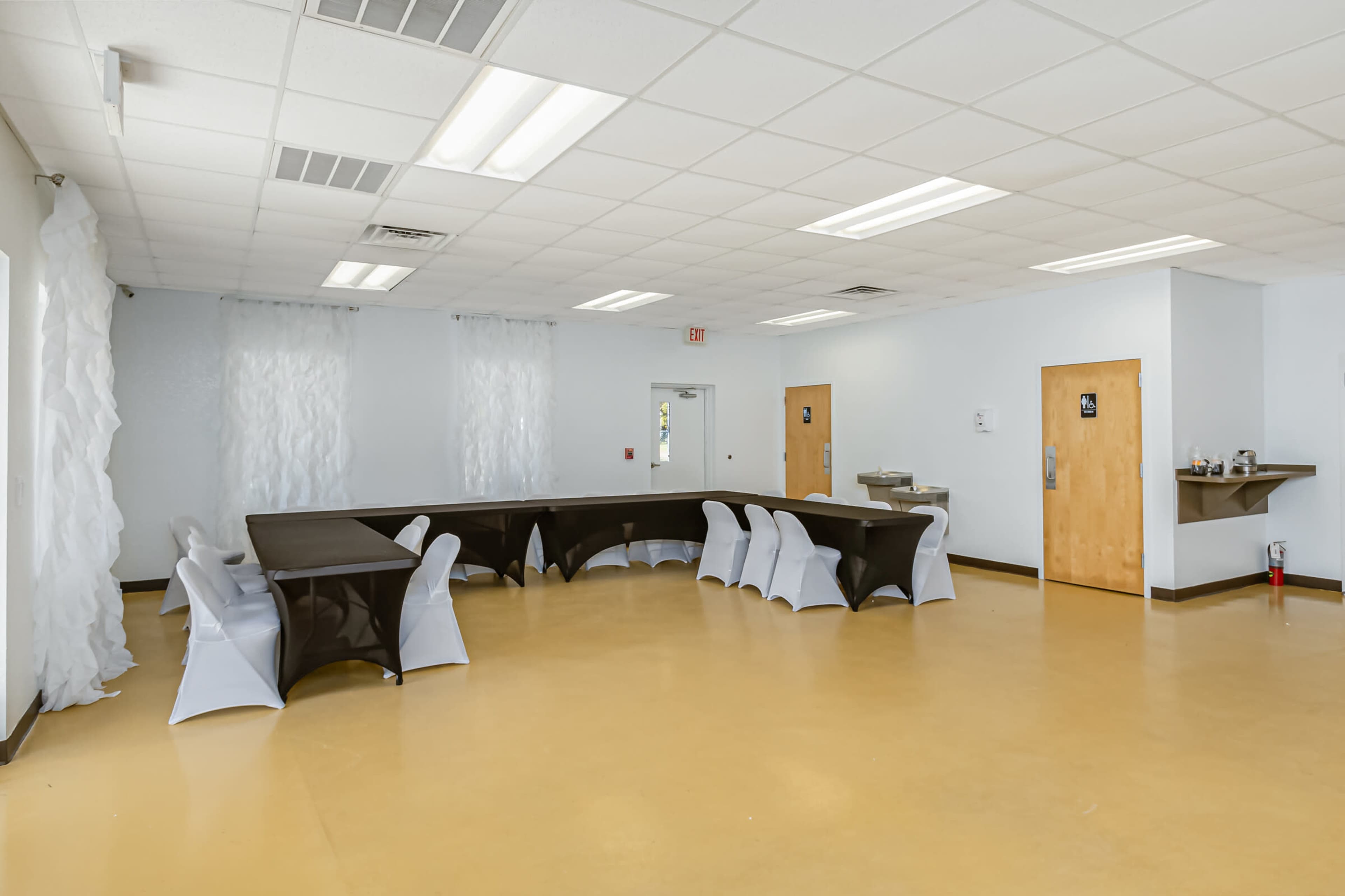 Downtown Titusville Commercial Kitchen with 80 Person Seating Image in Titusville, Titusville, FL