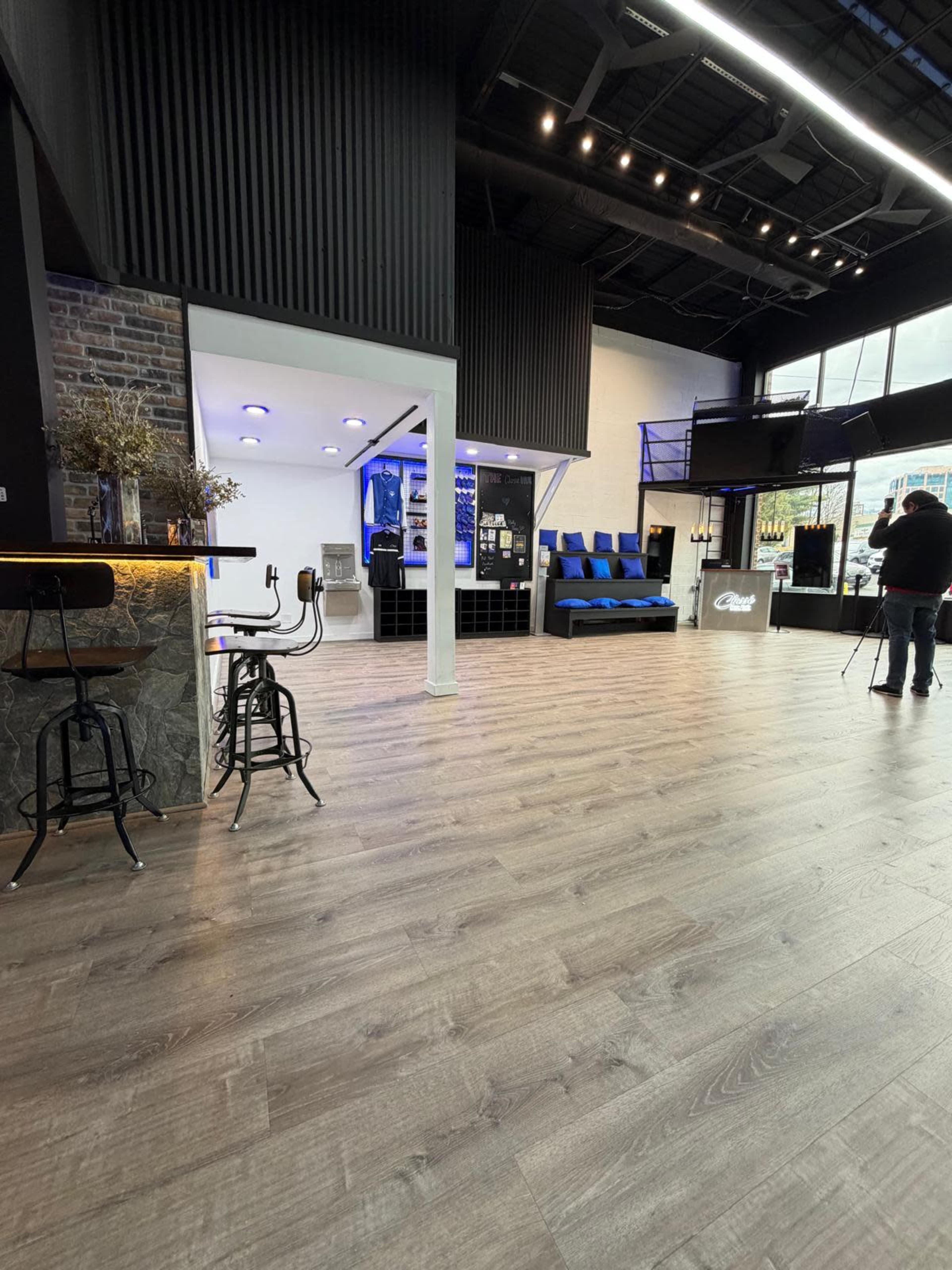 Modern Industrial-Style Studio in Tysons Image in Tysons, Vienna, VA