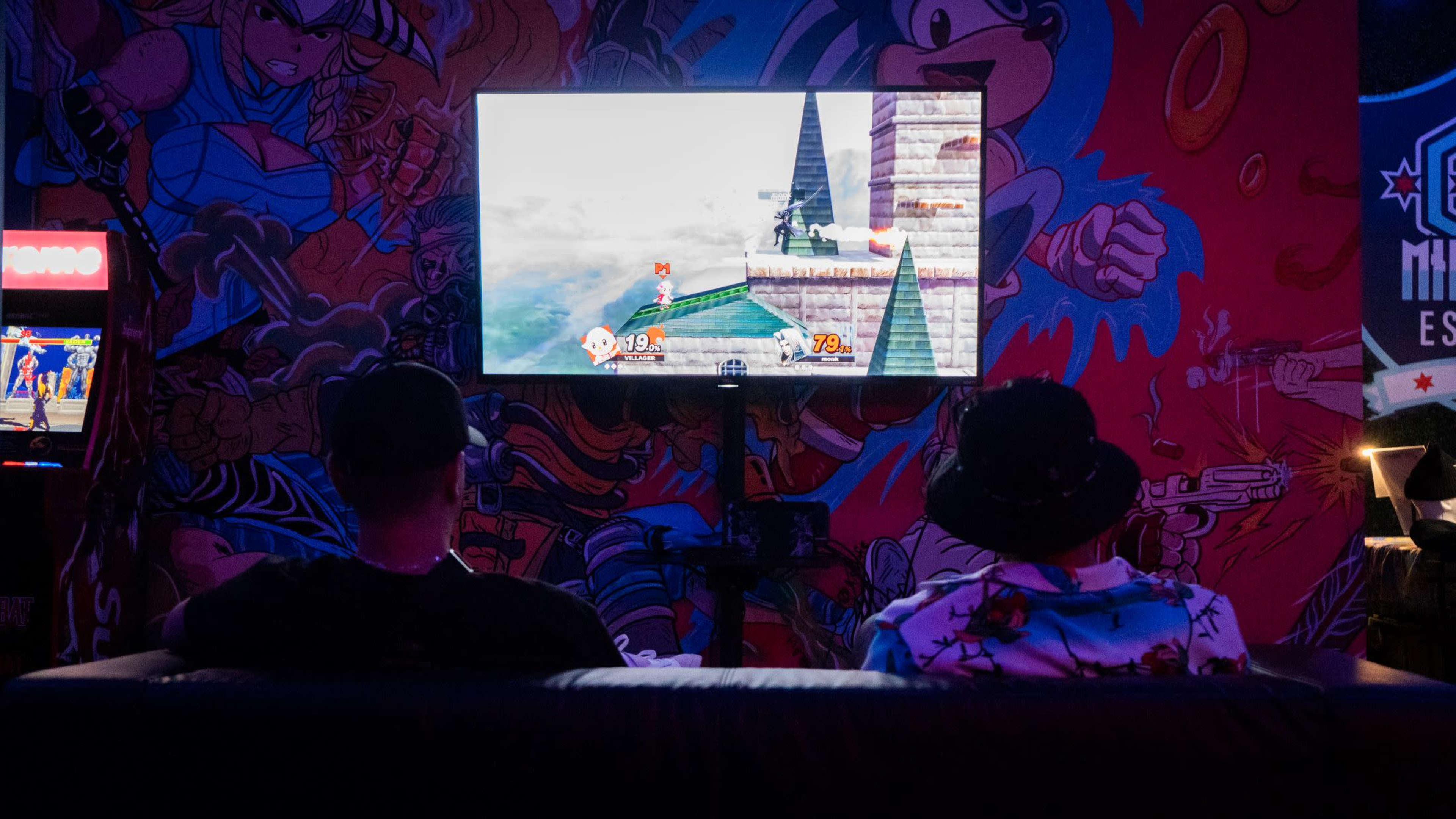 Gaming Lounge with bar Image in Logan Square, CHICAGO, IL