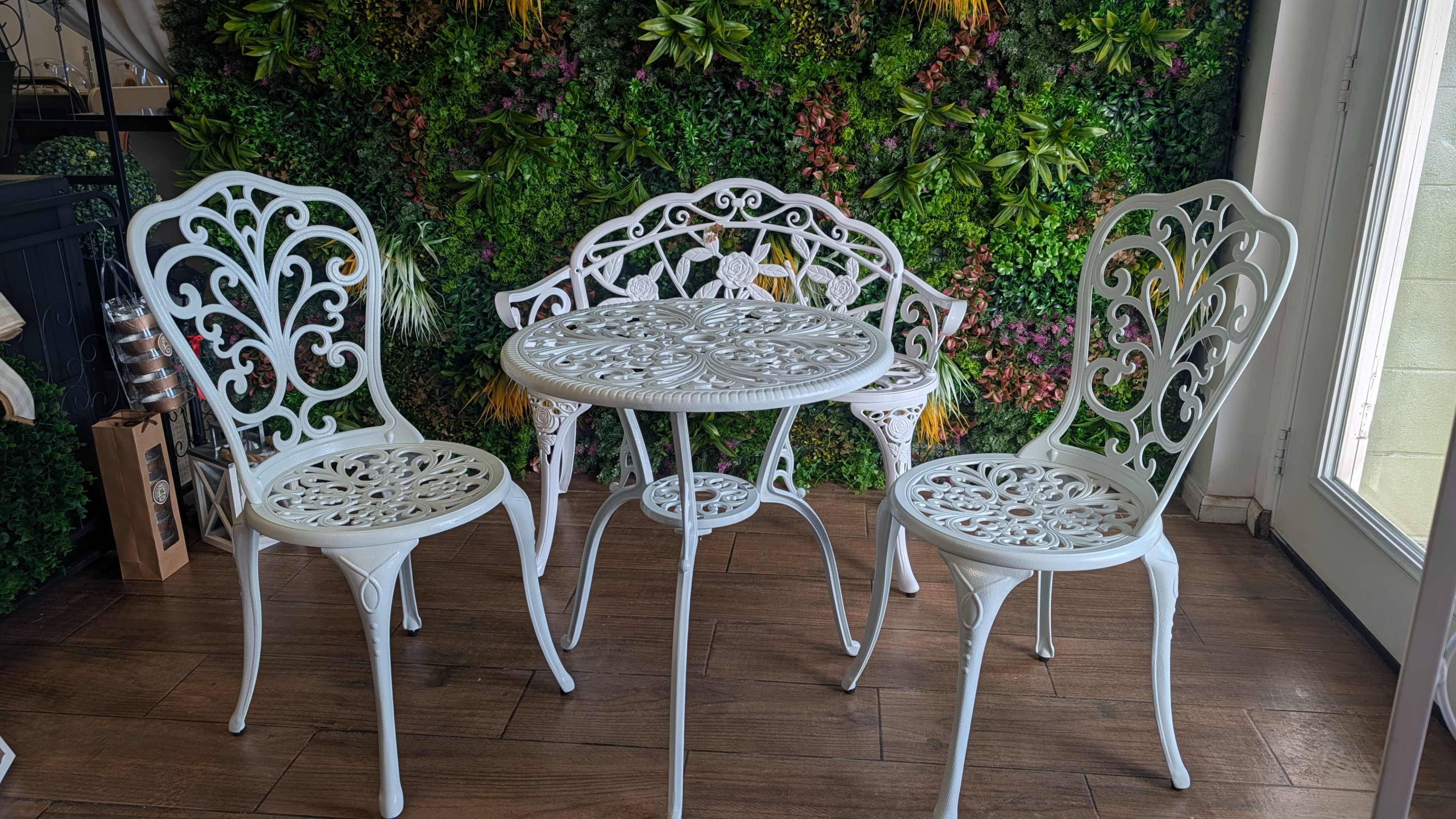 Private Tropical Country Patio with Indoor Lounge & Dessert Bar Image in , Wahiawa, Hawaii, HI