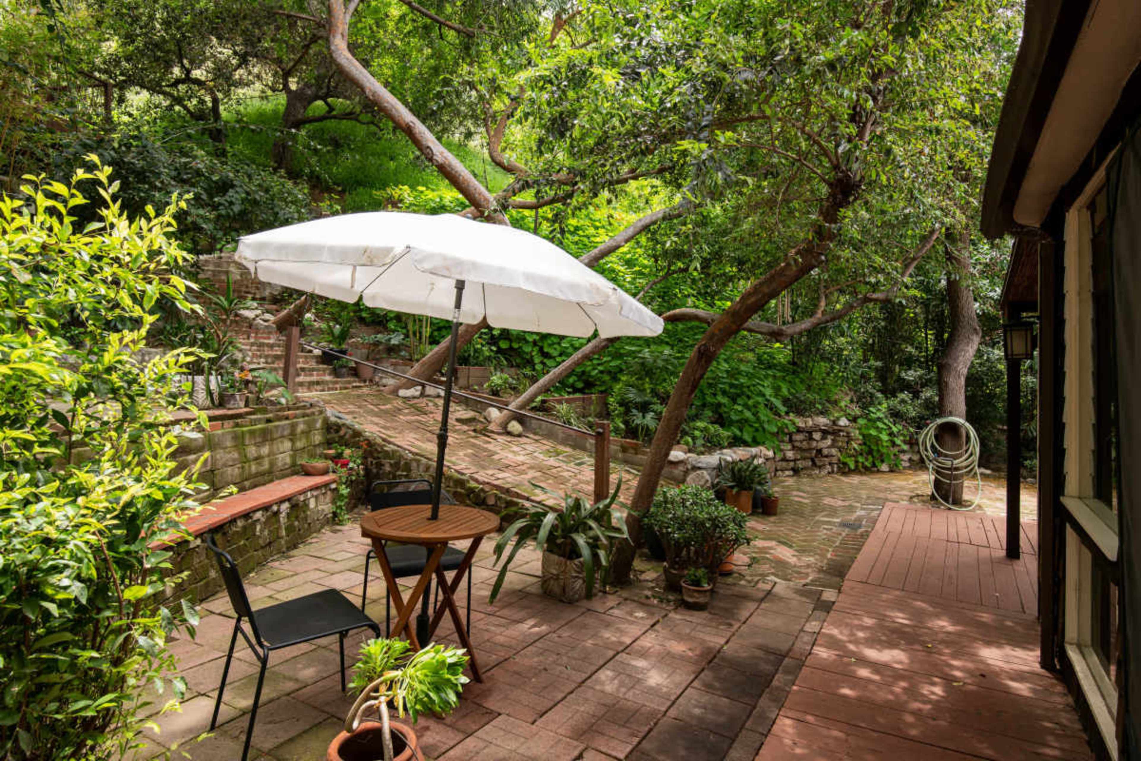 Artist Cabin with Secret Garden Image in Echo Park, Los Angeles, CA