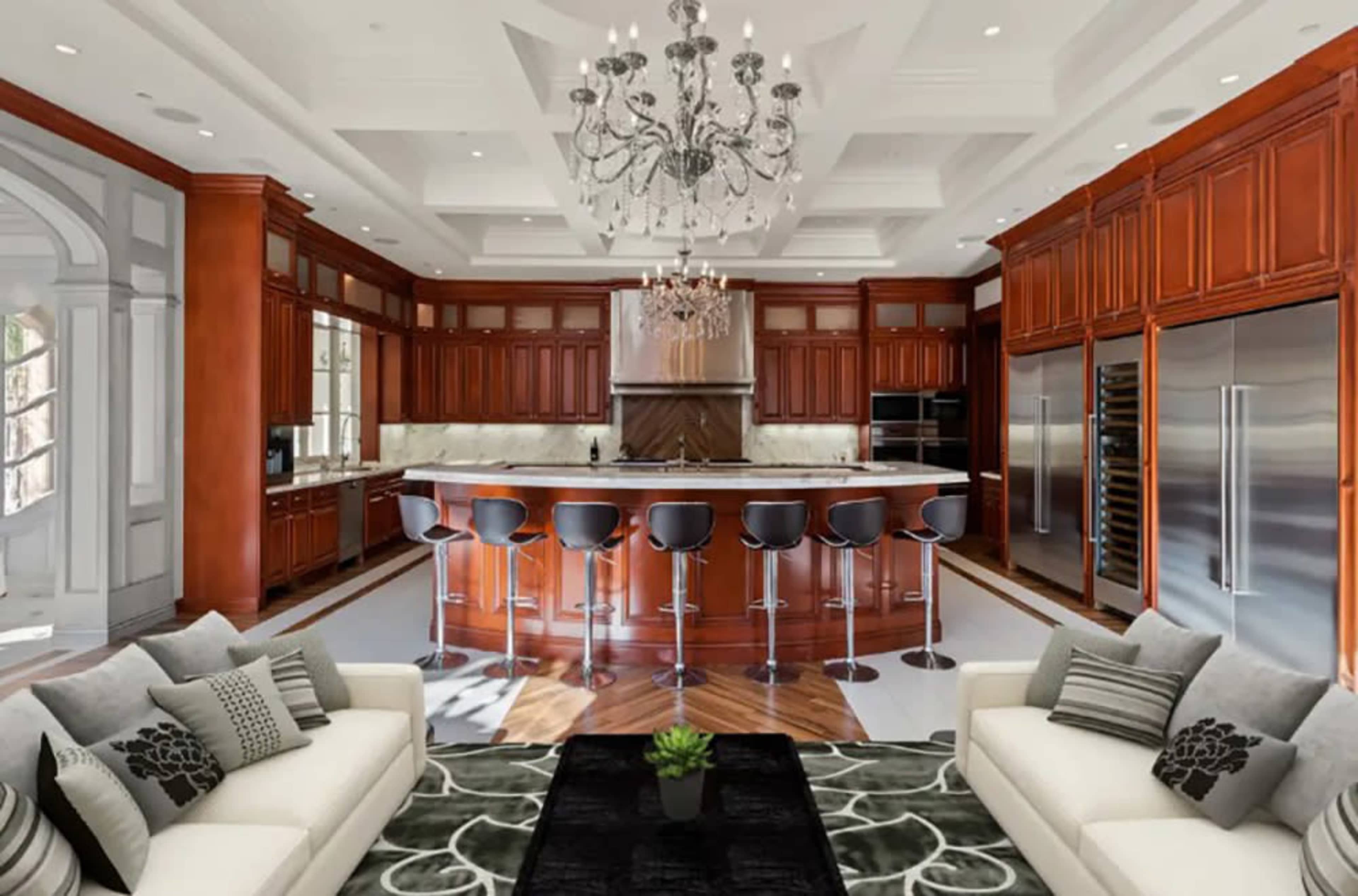 BALLROOM MANSION VERSAILLES ON ALPINE Image in The Flats, Beverly Hills, CA