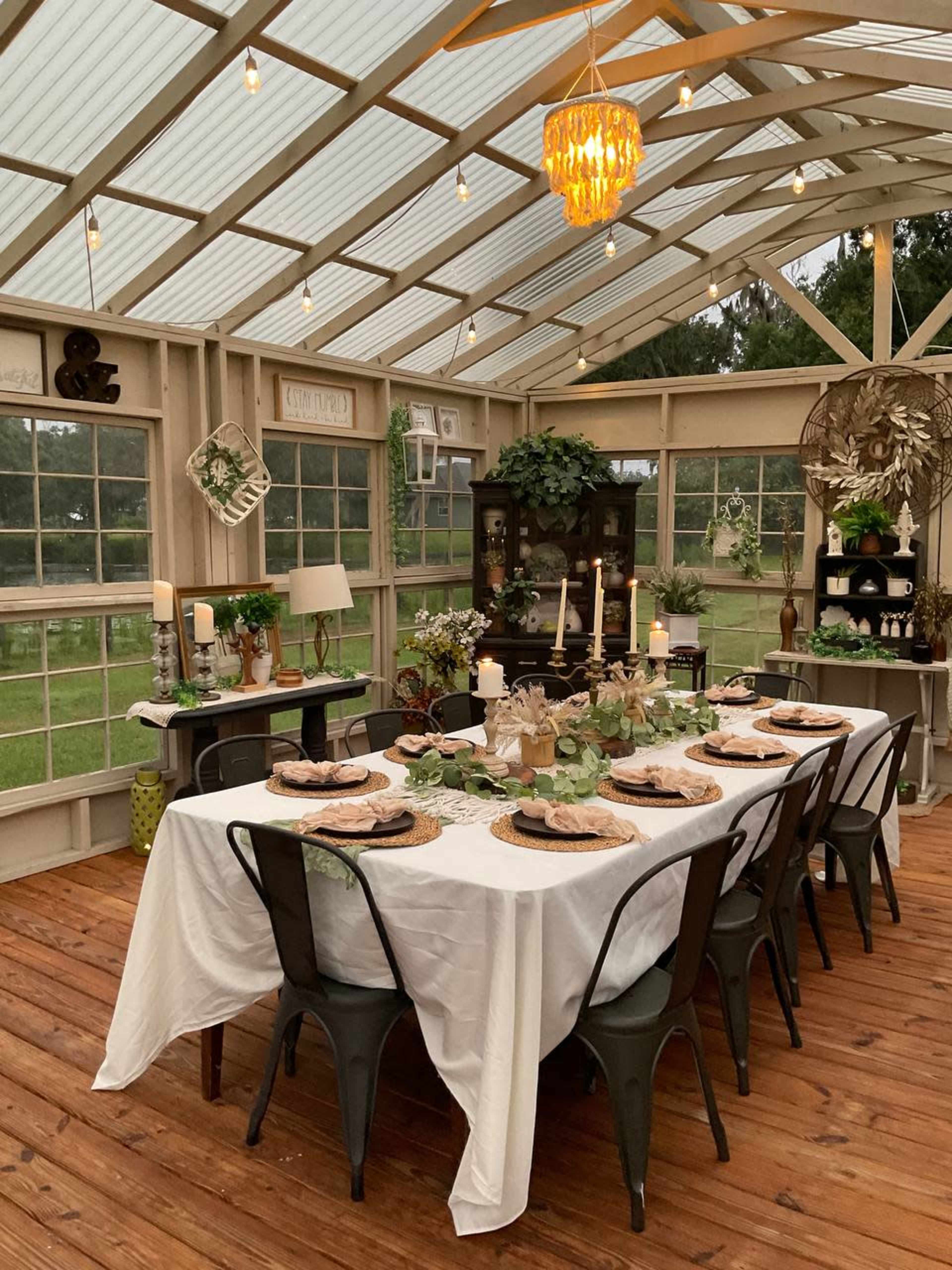 Greenhouse Image in , Plant City, FL