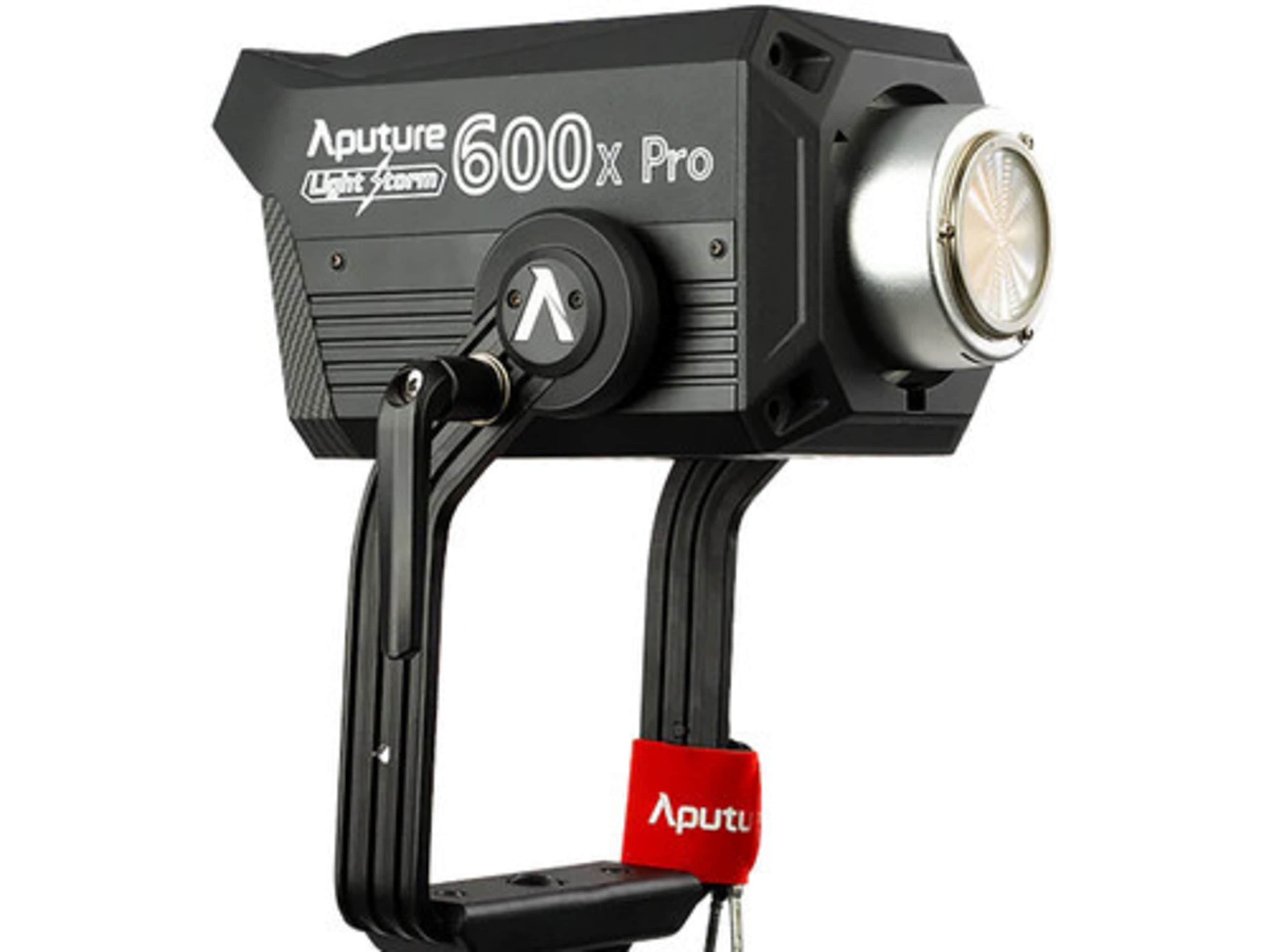 Aputure 600x