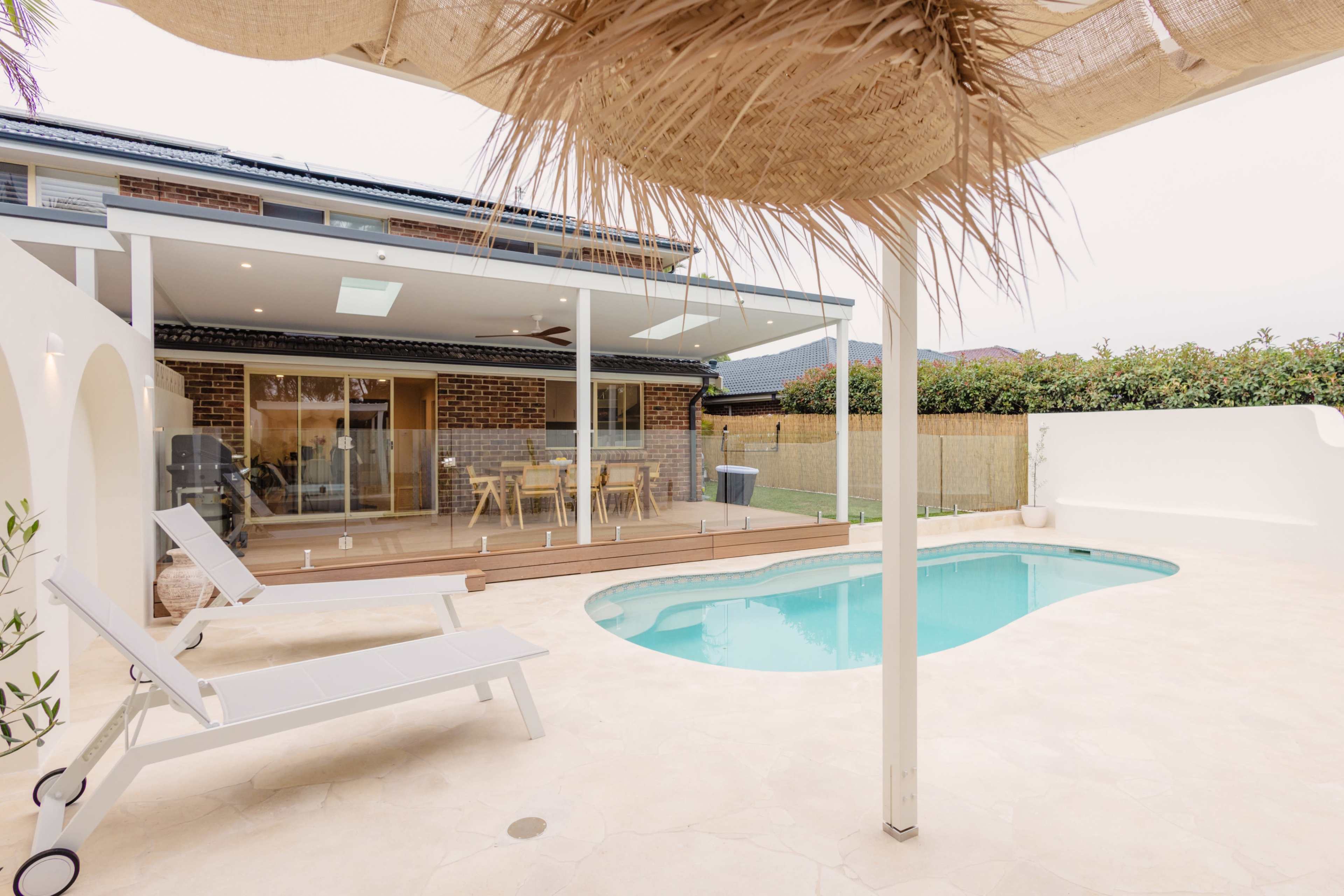 South Coast Mediterranean Pool House Image in Woonona, Woonona, NSW