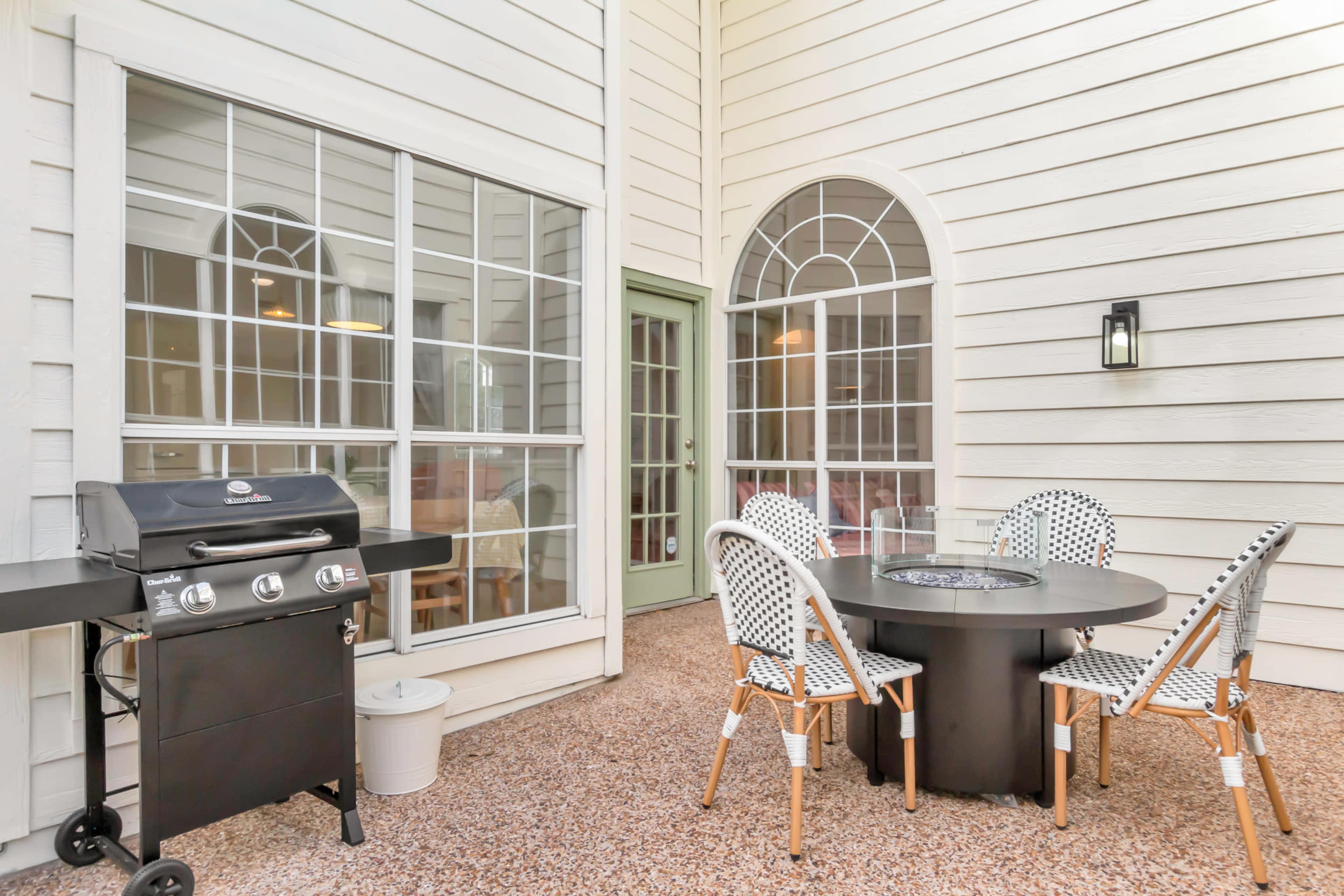 Charming Frisco Cottage for Private Gatherings with Pool & Courtyard Image in Preston Vineyards, Frisco, TX