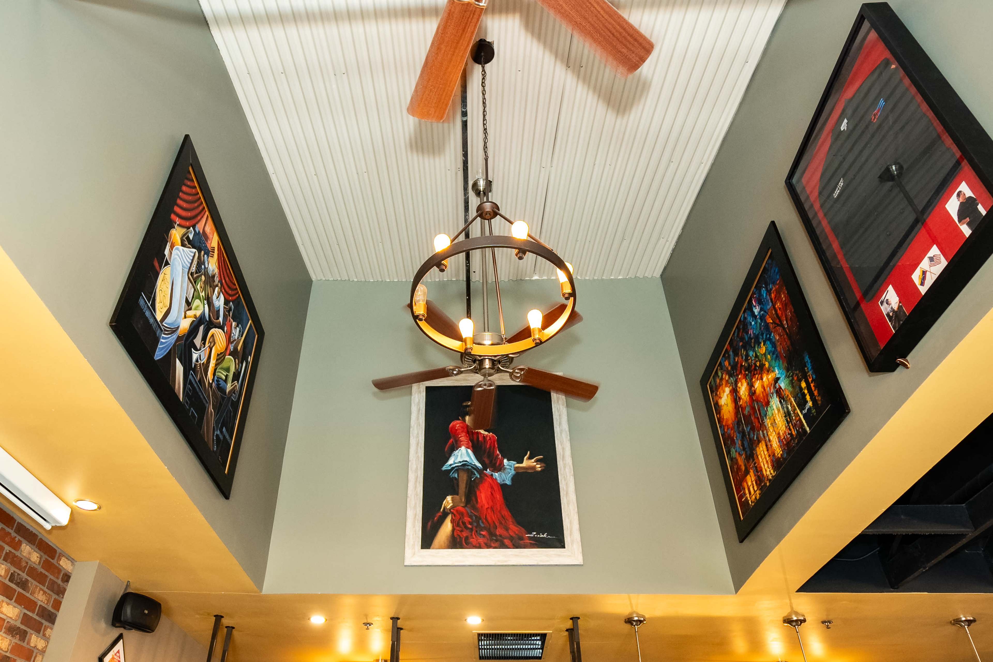 Secluded restaurant venue with beautiful dining room and patio Image in Palmdale, Palmdale, CA