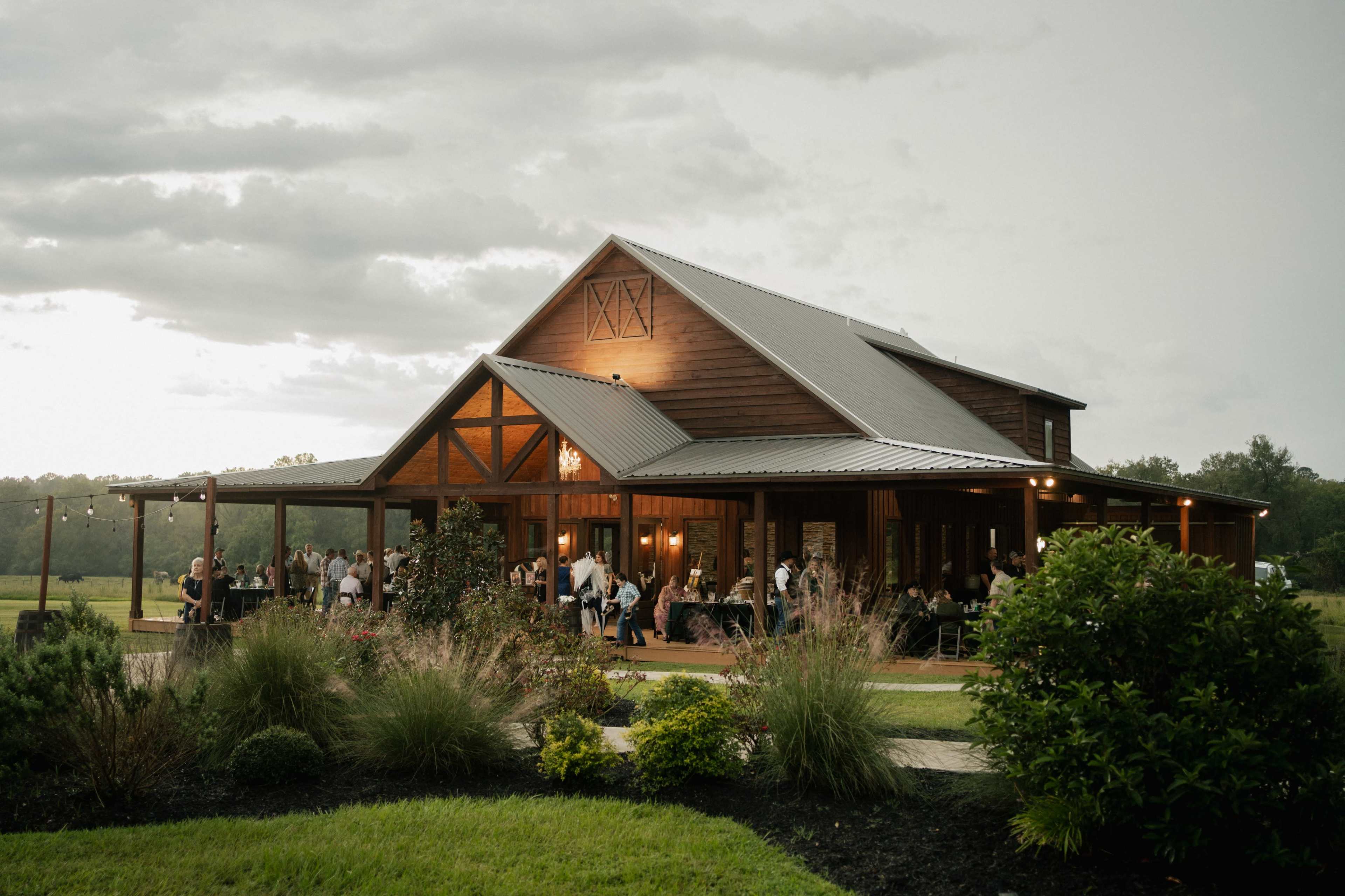 Rustic Elegance Image in , New Waverly, TX