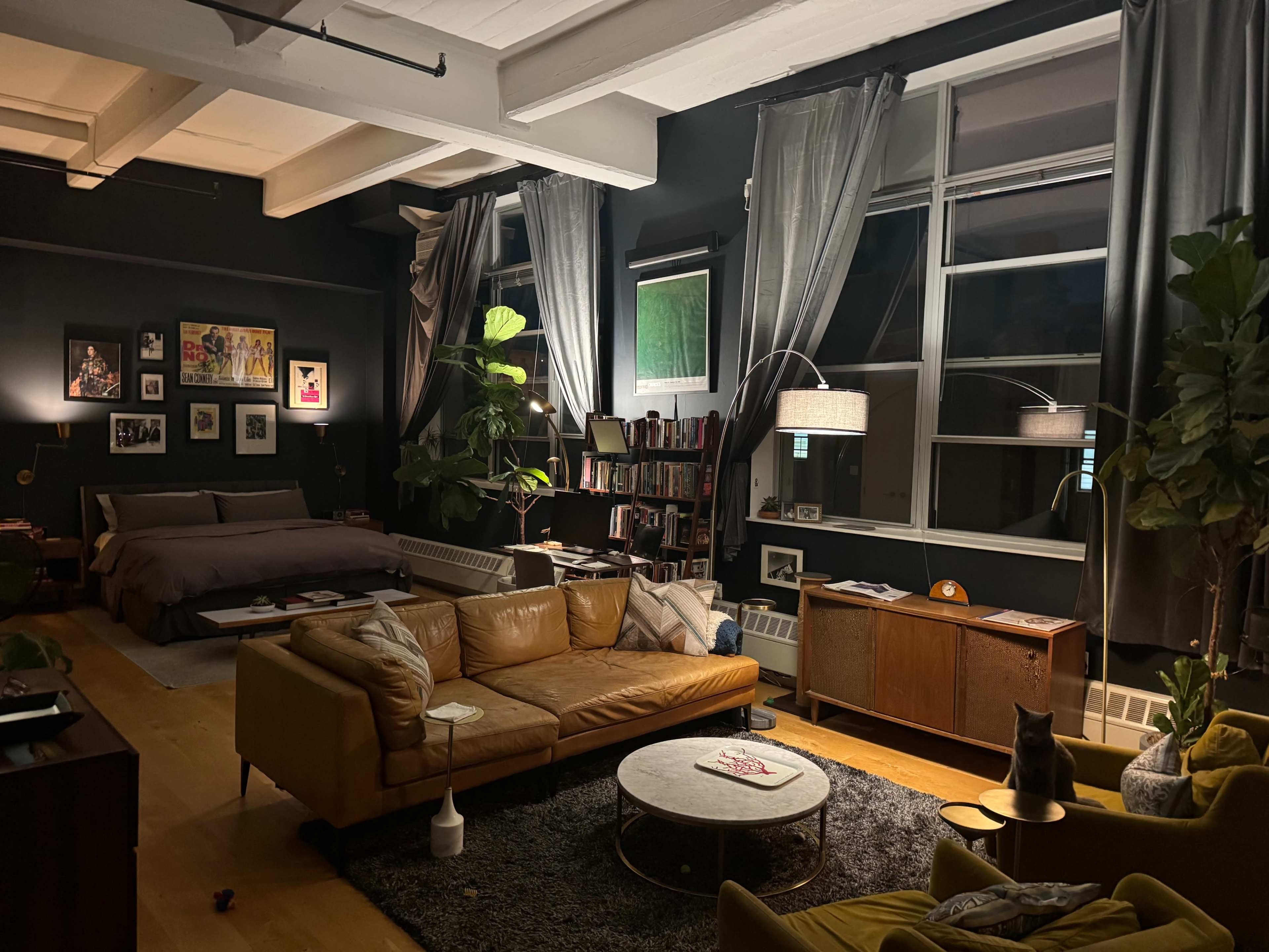 Brooklyn Loft with Abundant Natural Light and 165" Projection Screen Image in Bedford-Stuyvesant, Brooklyn, NY