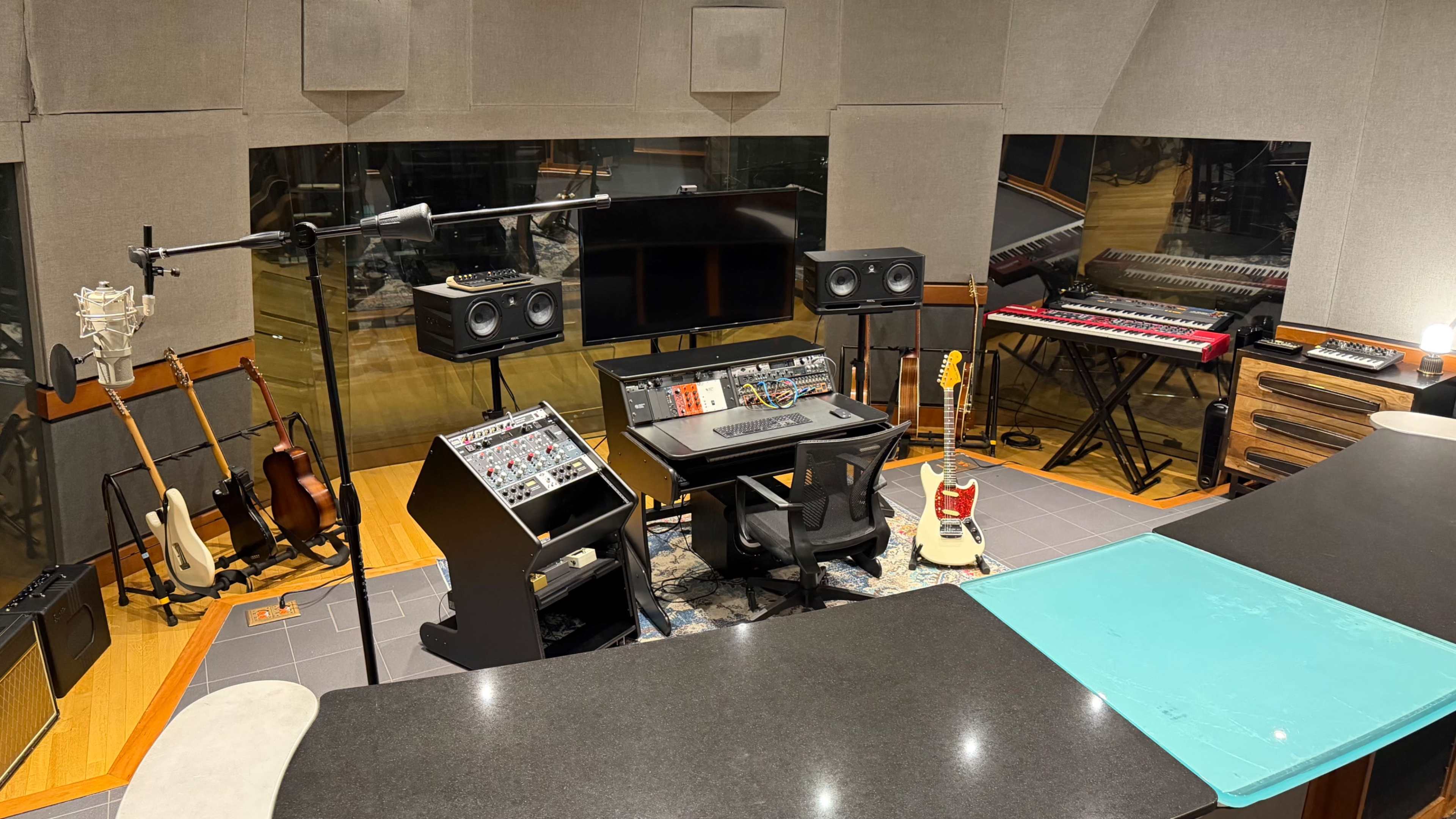 Hybrid Producer Studio Image in Midtown Manhattan, New York, NY