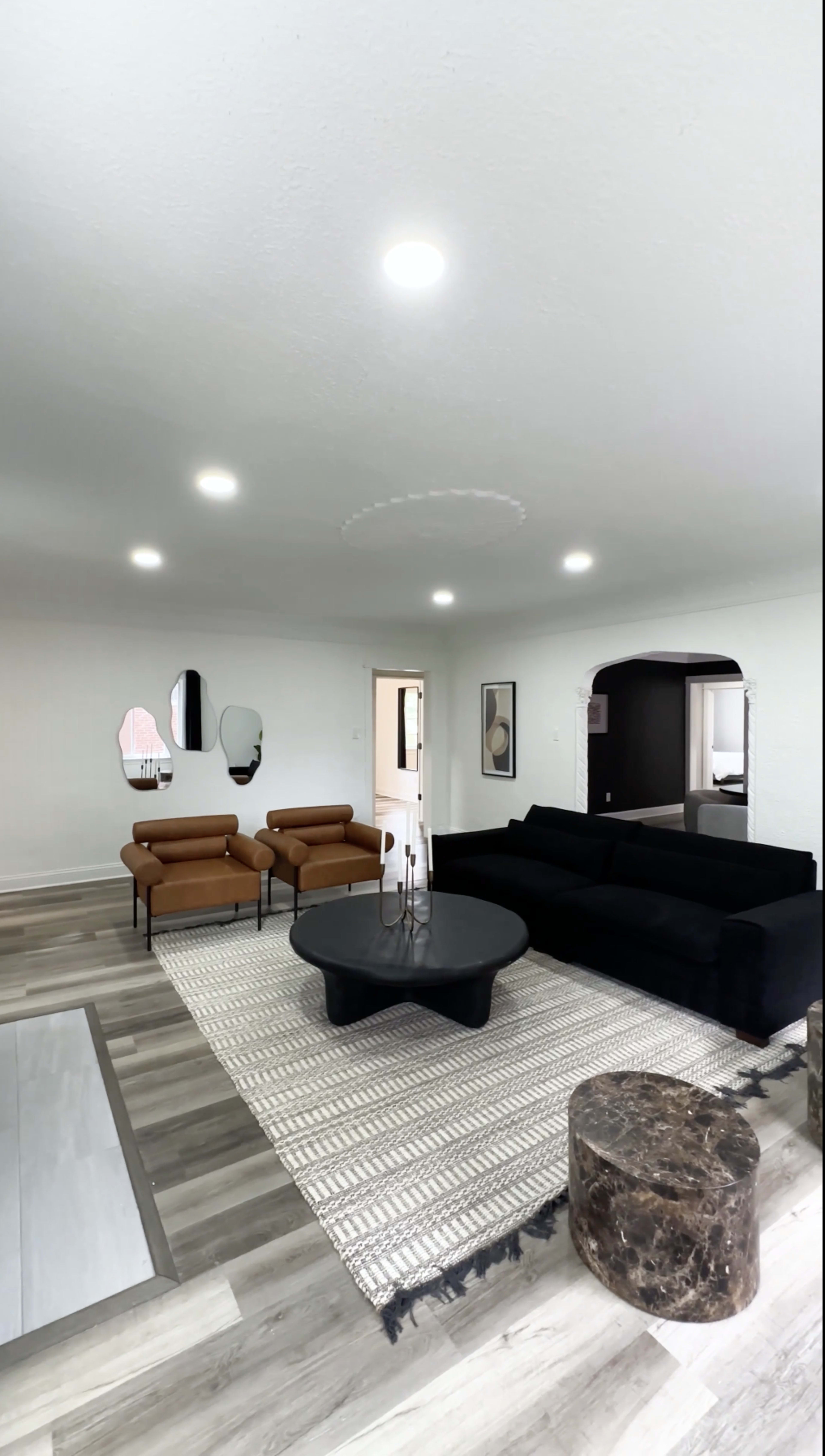 Spacious Luxury Estate w/ Cigar Lounge & Patio Image in Martin Park, Detroit, MI
