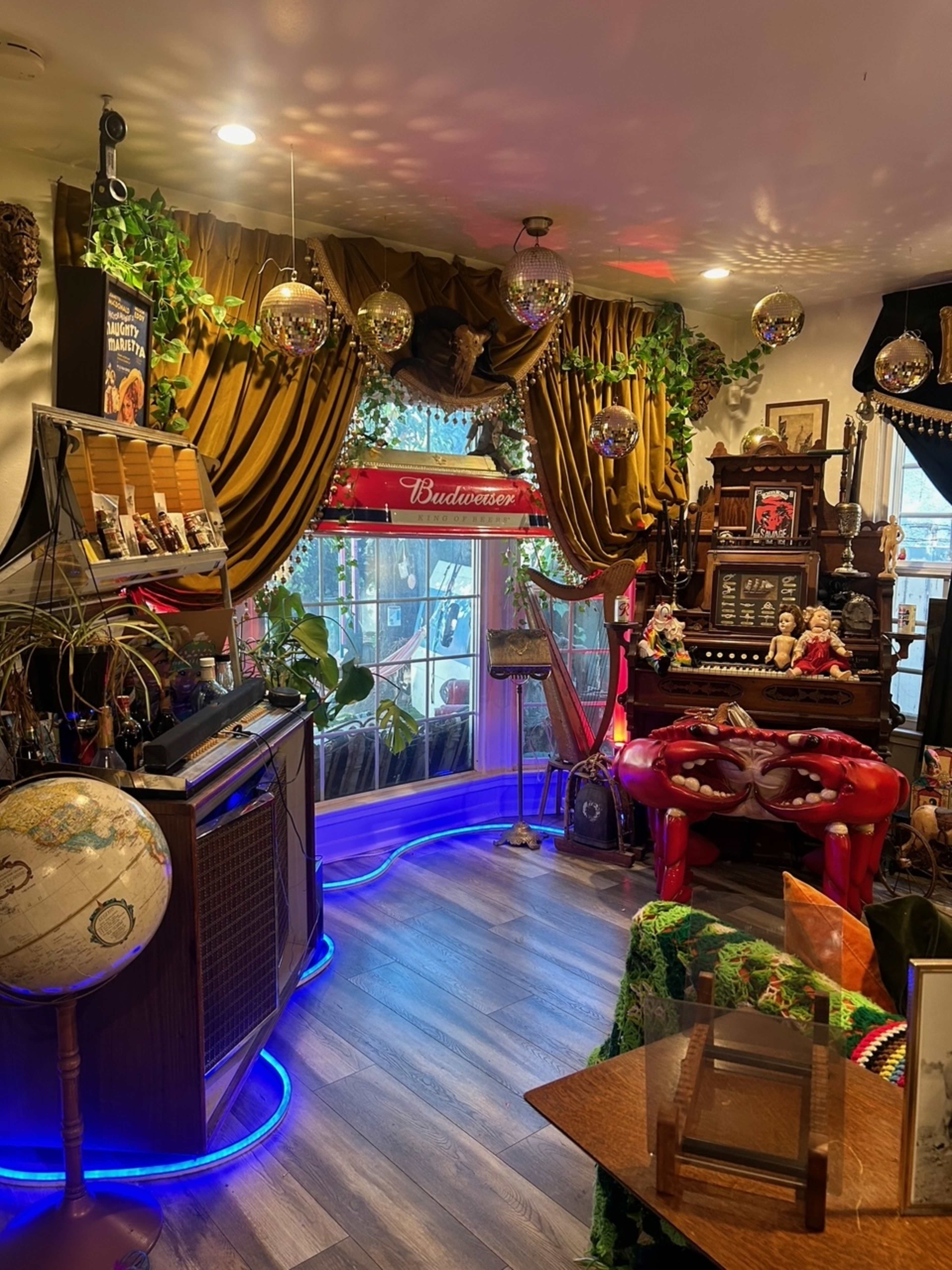 NoHo eclectic home Image in North Hollywood, North Hollywood, CA