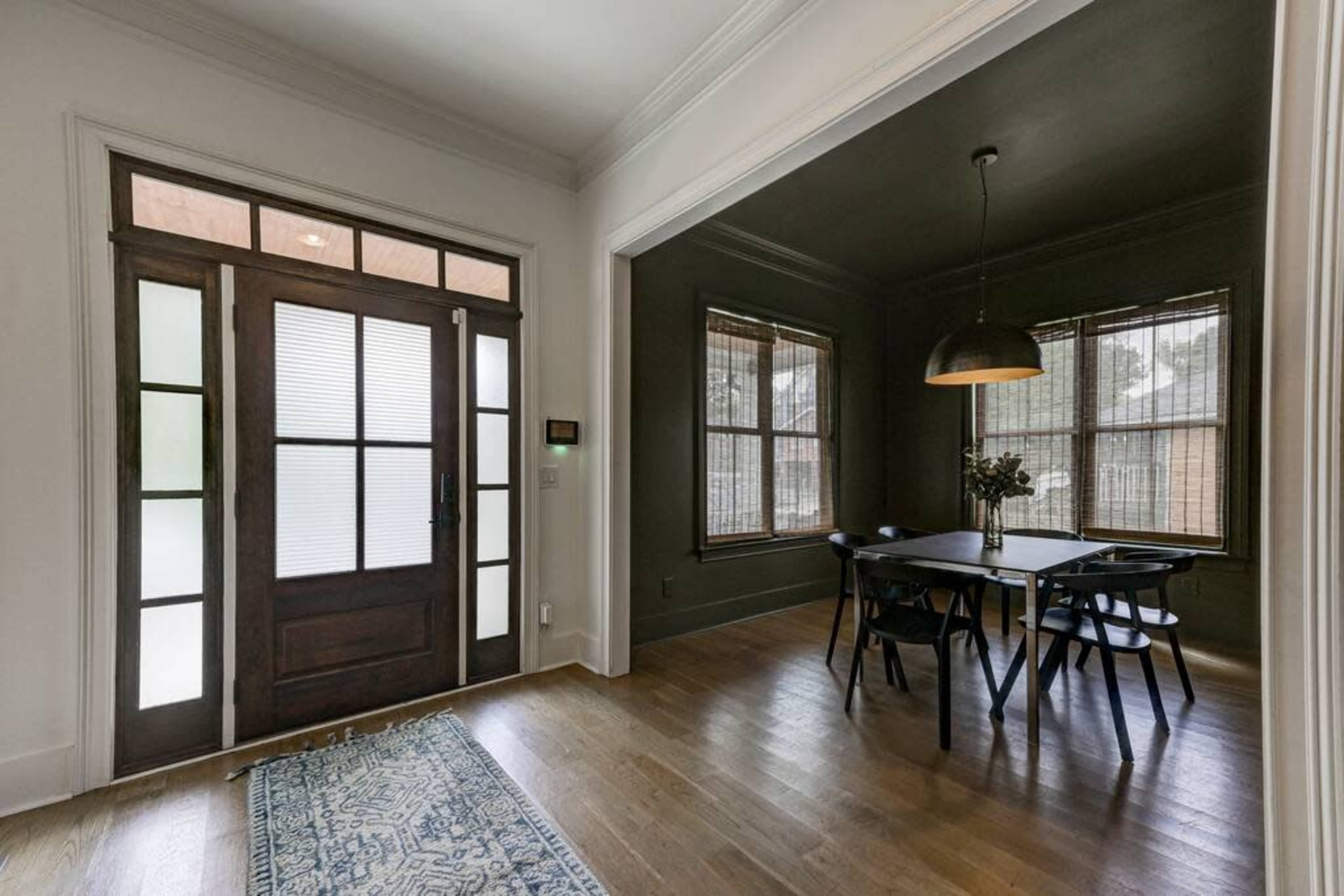 Large 4BR/4BA, Newly Built Modern Farmhouse Near GA Aquarium! Image in English Avenue, Atlanta, GA