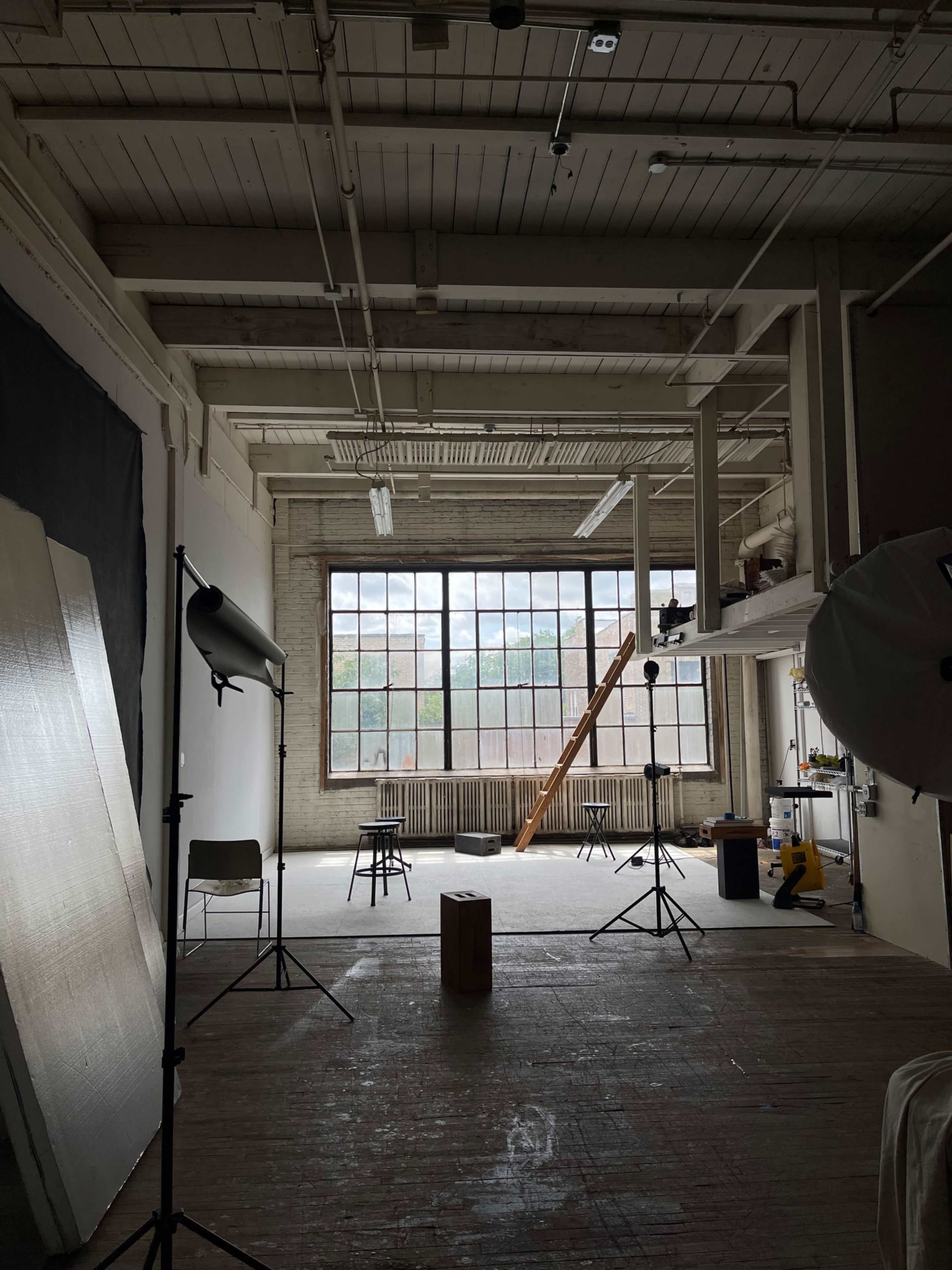 Bright Photo Studio with Olipant Backdrops, Vflats, and Apple Boxes Image in Humboldt Park, Chicago, IL