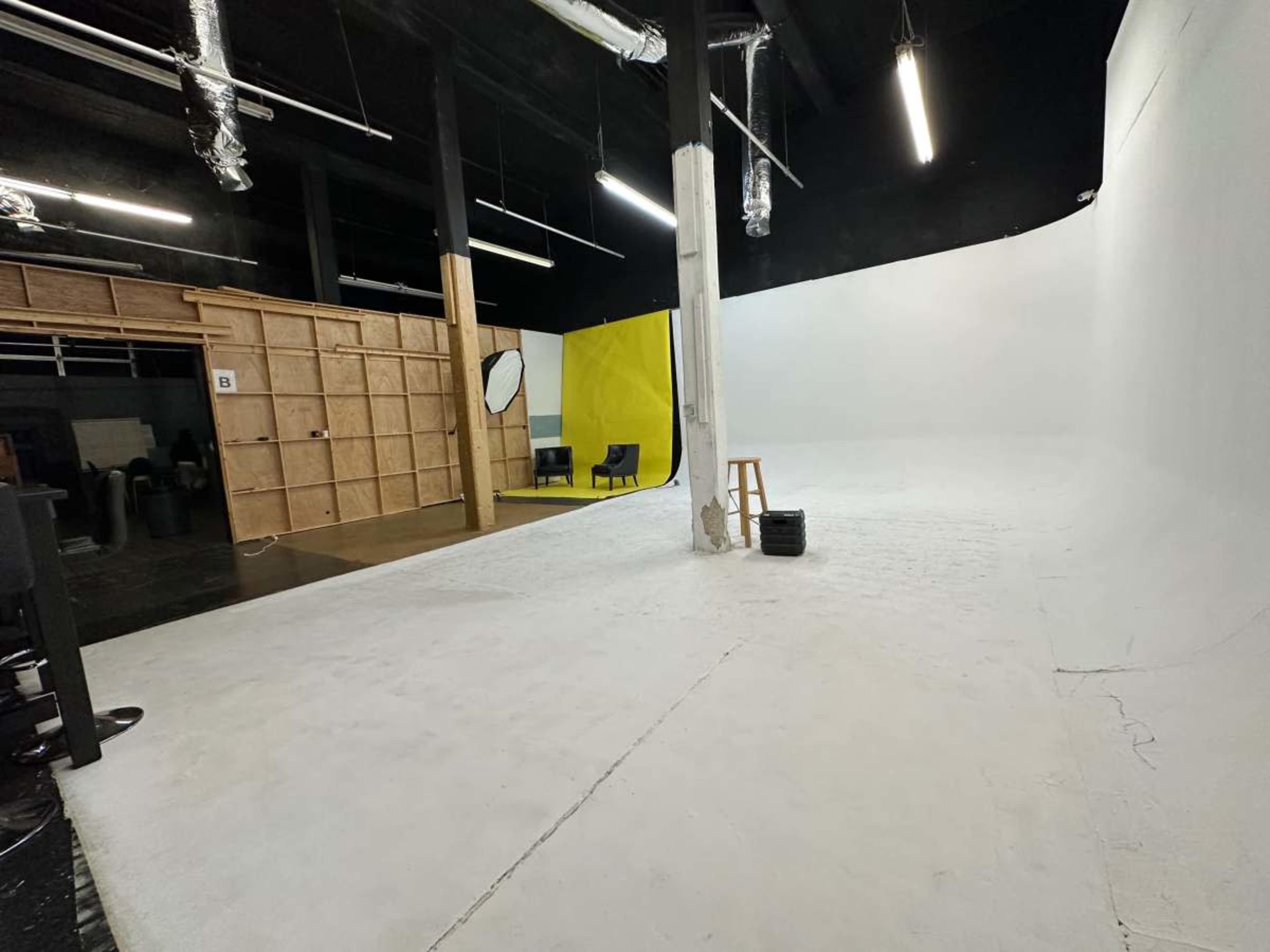 Photography Studio for YouTubers & Content Creators! Image in Adair Park, Atlanta, GA