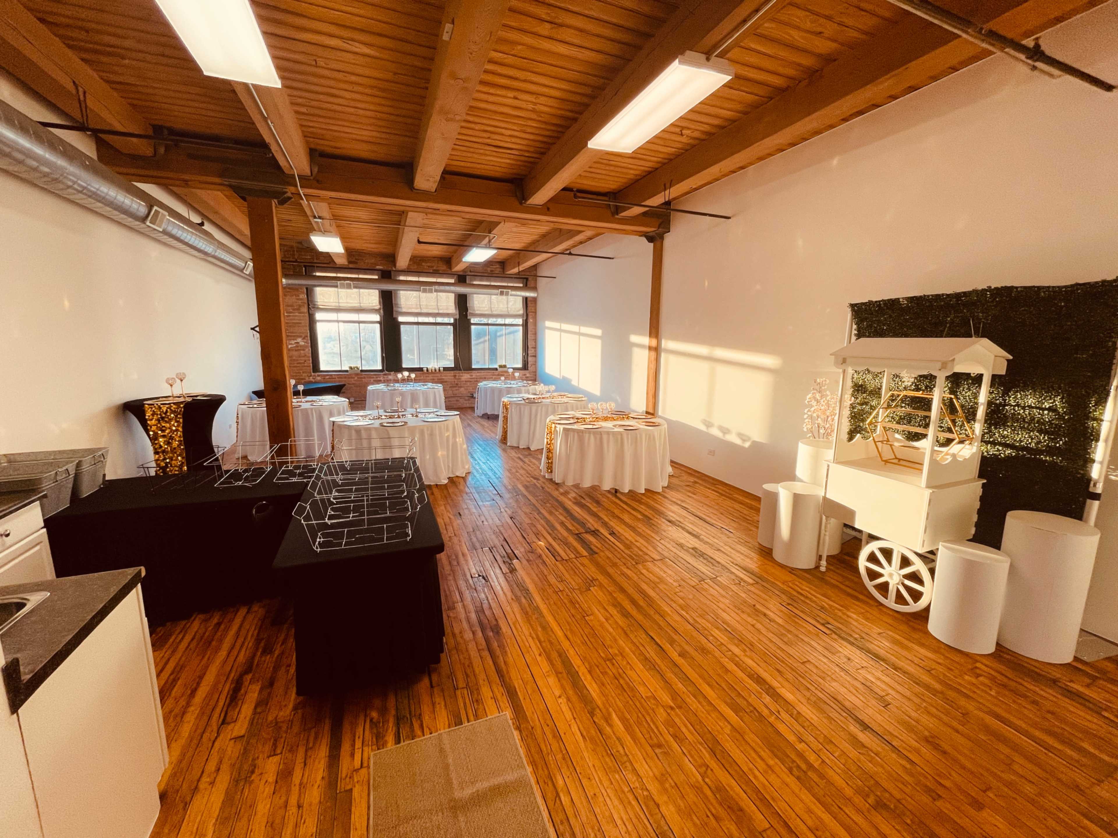 📸 Elevate Your Content & Events with Our Exclusive Creative Studio! 🎬 Image in West Town, Chicago, IL