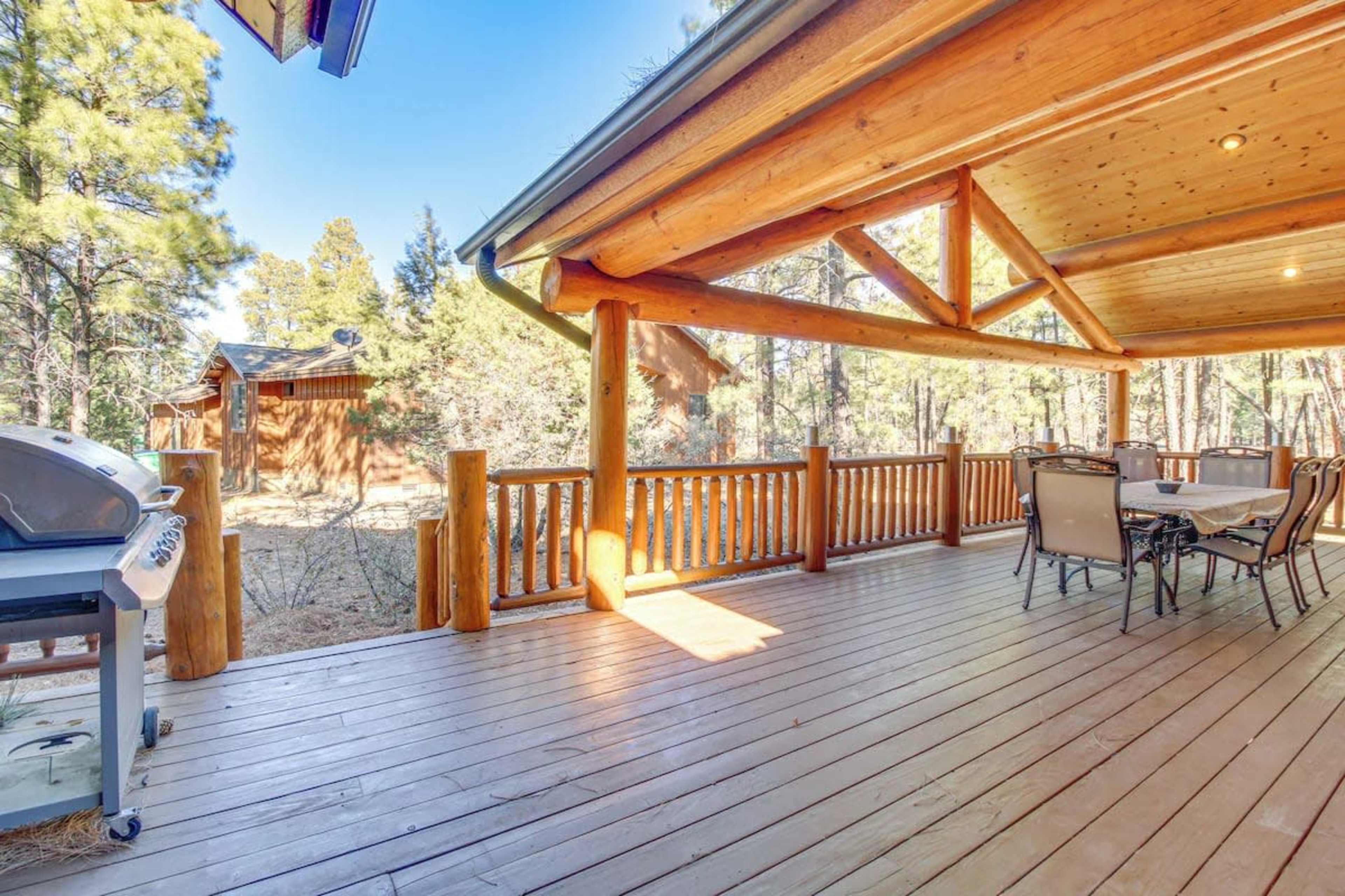 Rustic Cozy Cabin Image in Show Low, Show Low, AZ