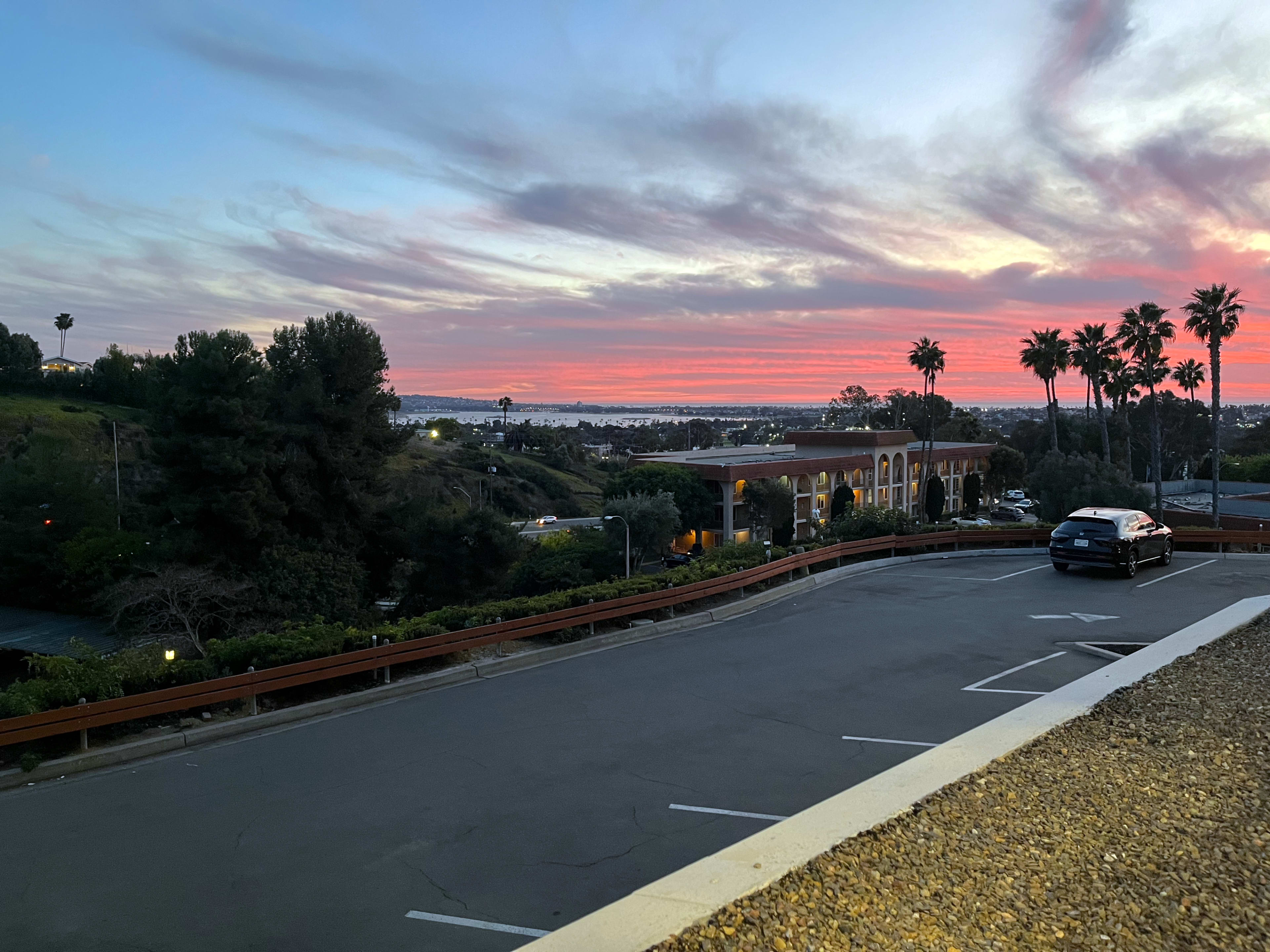 Hillside Daylight Studio with Bay and Ocean View Image in Clairemont, San Diego, CA