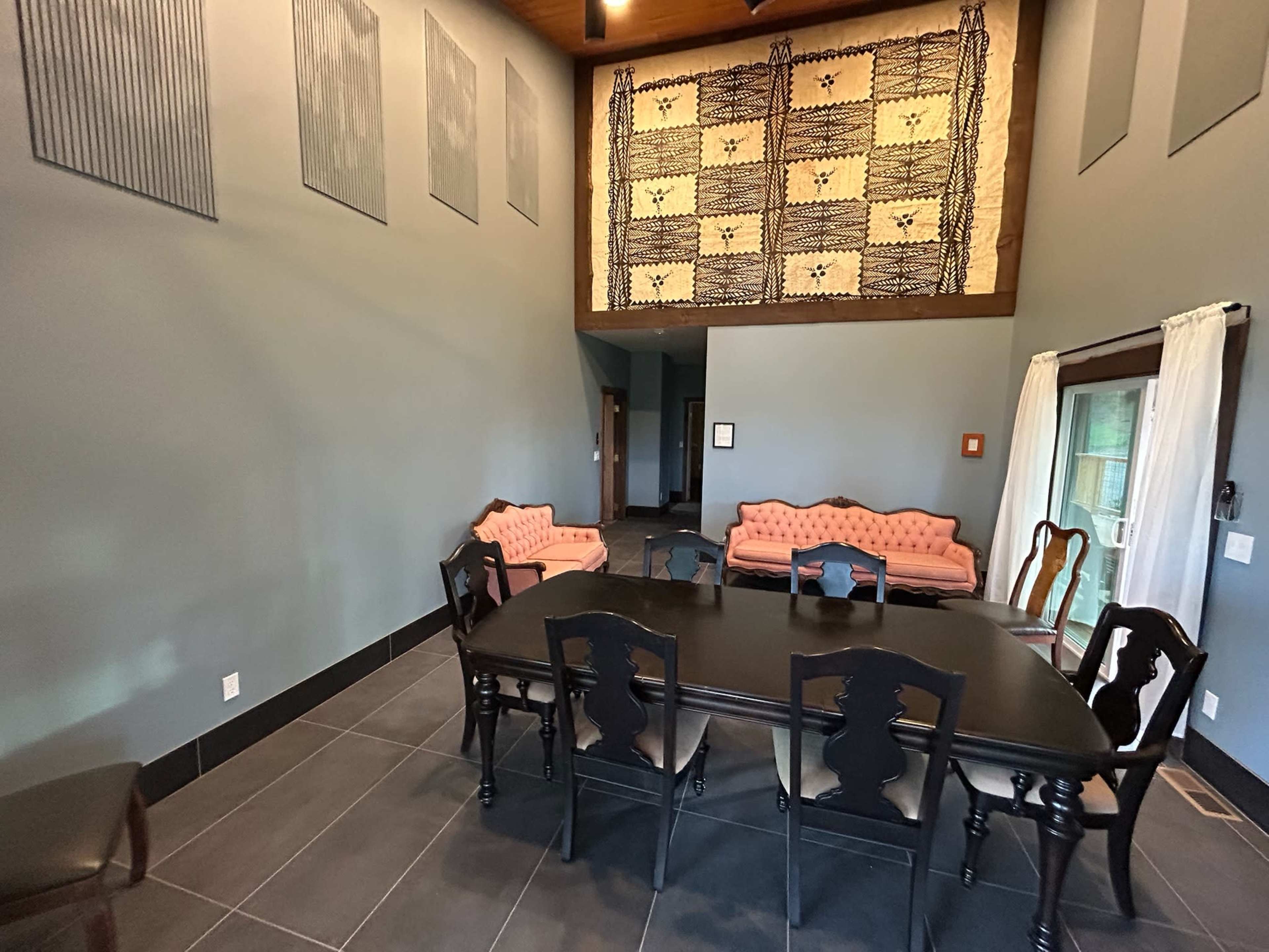 Meeting Studio with a View Image in , Hillsboro, OR