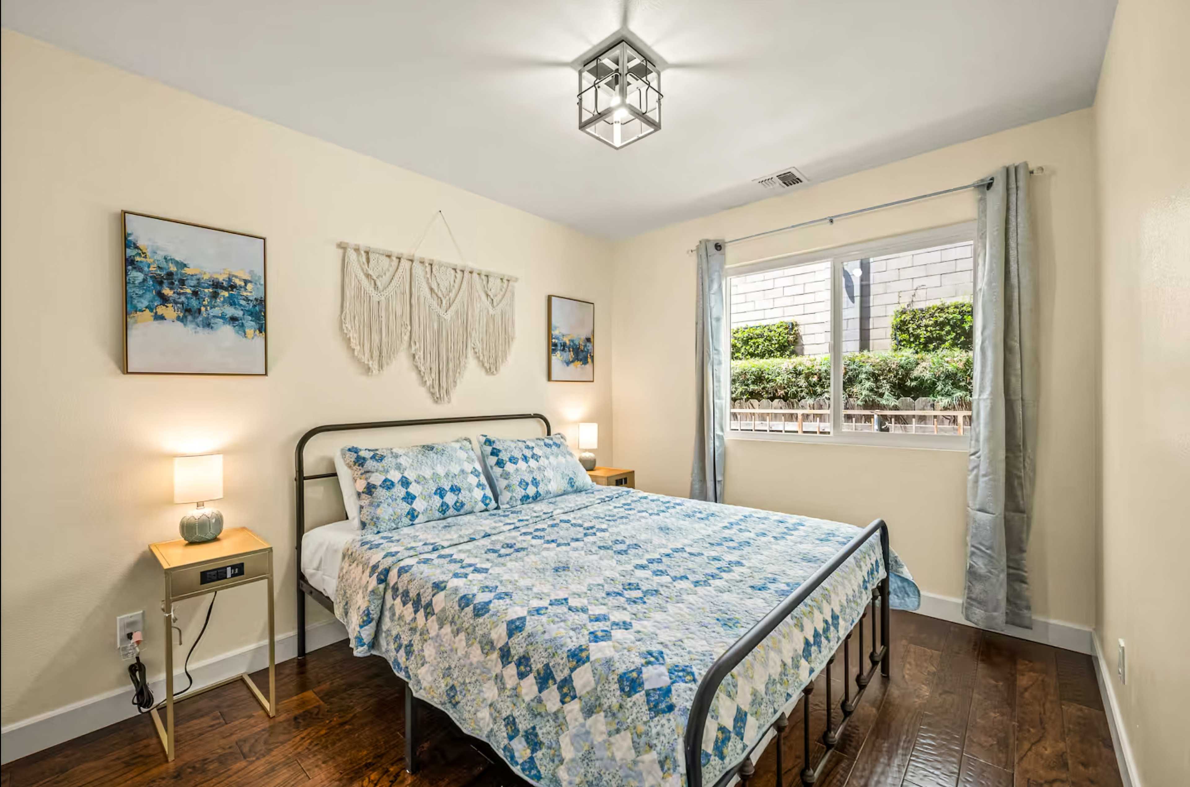 Refined Modern Home with Minimalist Aesthetic Image in Alhambra, Alhambra, CA