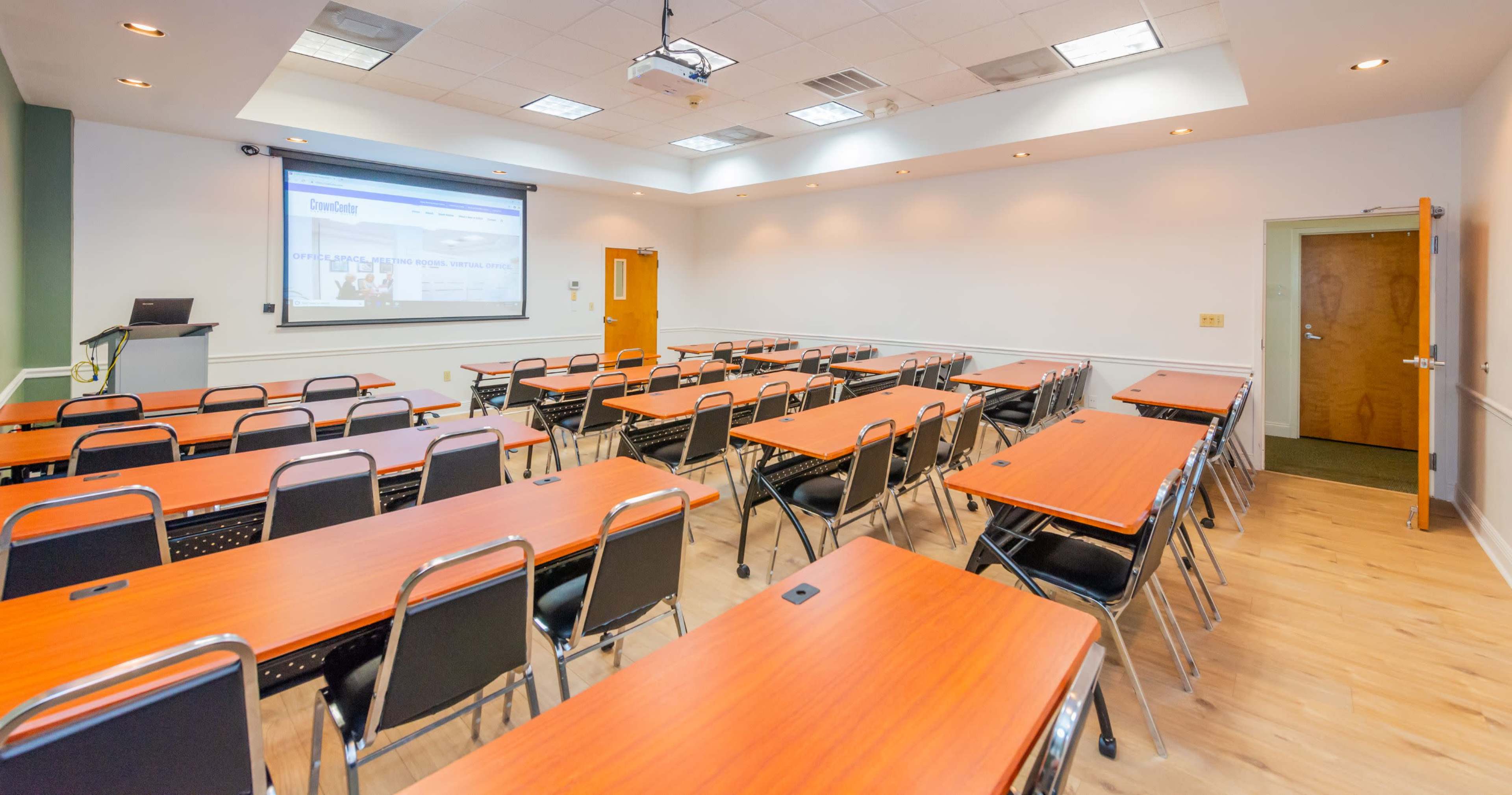 Training or event room great location for 1 to 50 people Image in North Fort Lauderdale, Fort Lauderdale, FL