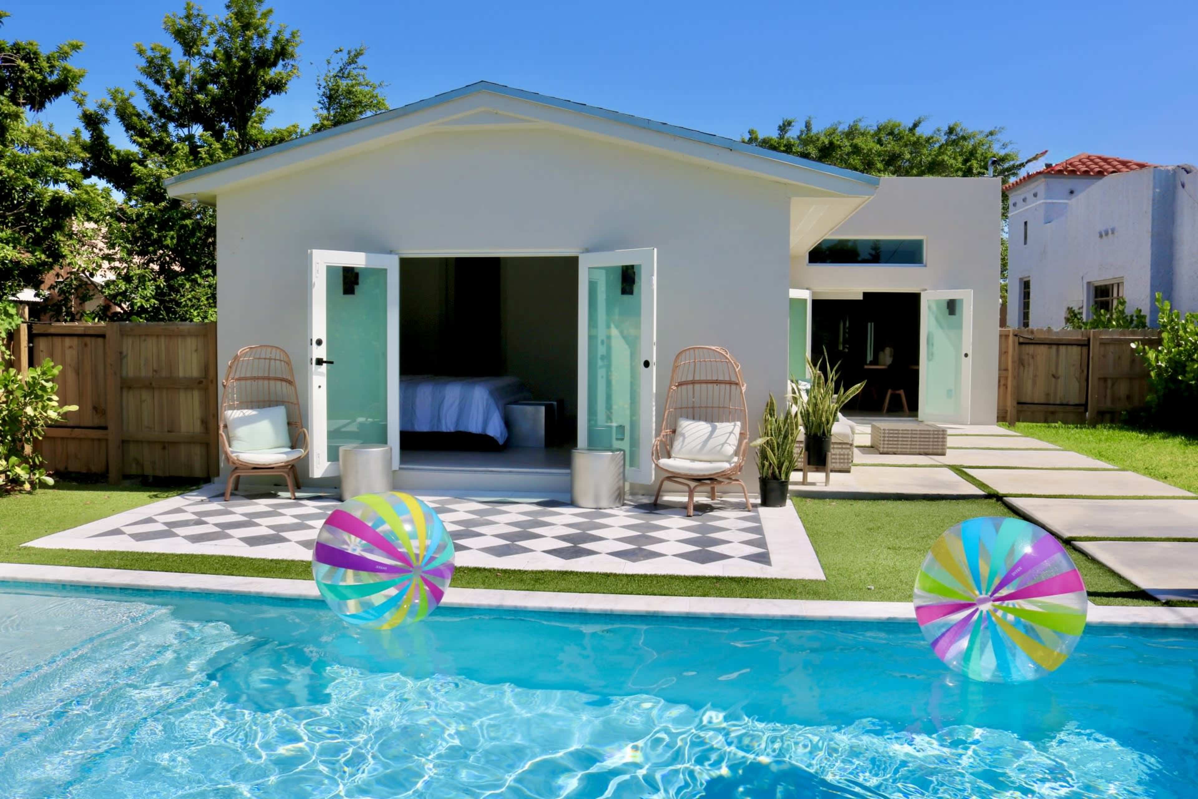 Contemporary Miami Oasis – New Construction with High Ceilings in Central Miami Image in Little Havana, Miami, FL